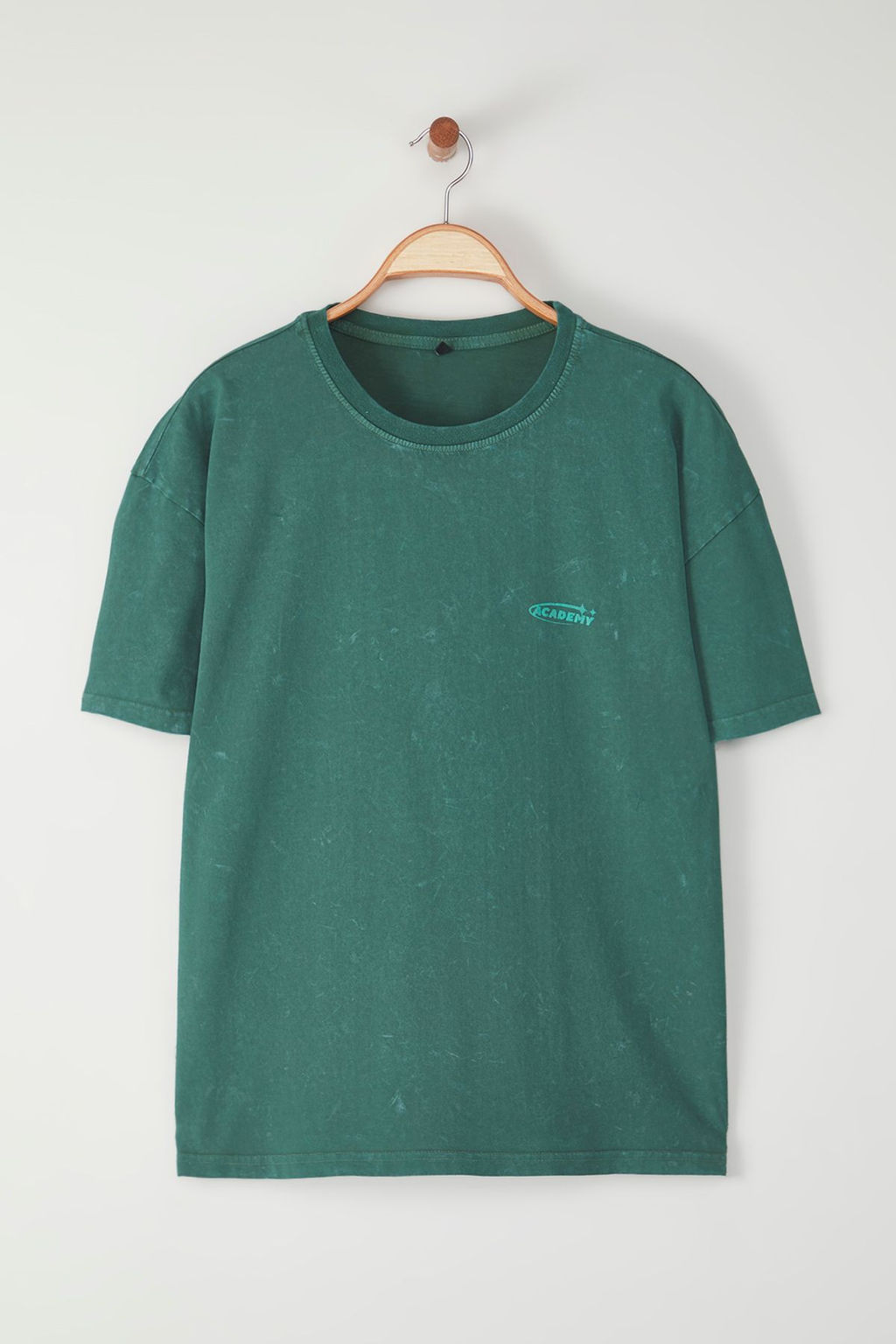 Trendyolmilla Man Yesil Oversize/Genis Kesim Eskitme/Soluk Efekt Galaksi Bask?l? T-Shirt TMNSS25TS00076  фото 6