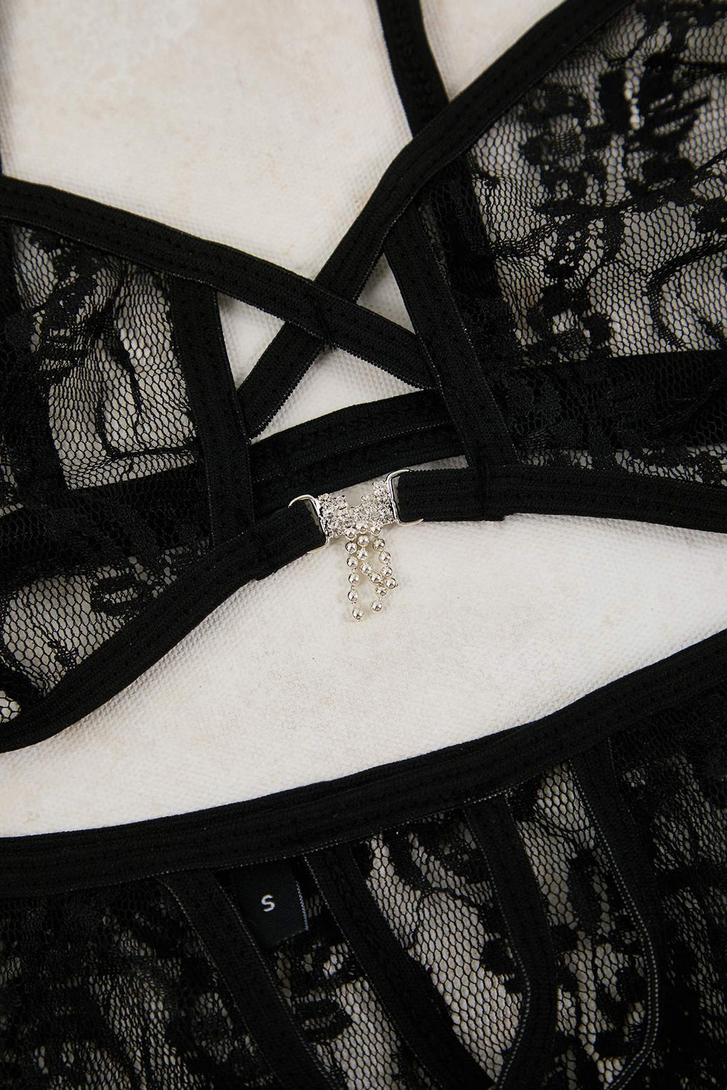 Siyah Dantel Duz Kaps?z Ic Camas?r? Tak?m? THMAW26CC00019 - Trendyolmilla фото 7