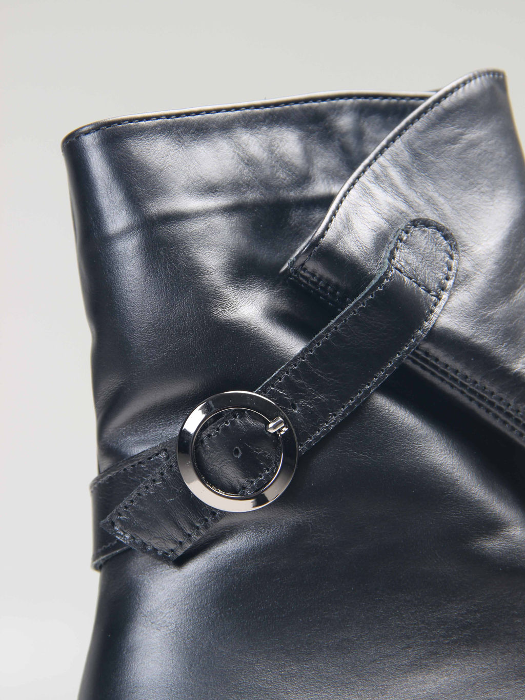 Полусапоги 231.taskanabl.Black/Байка