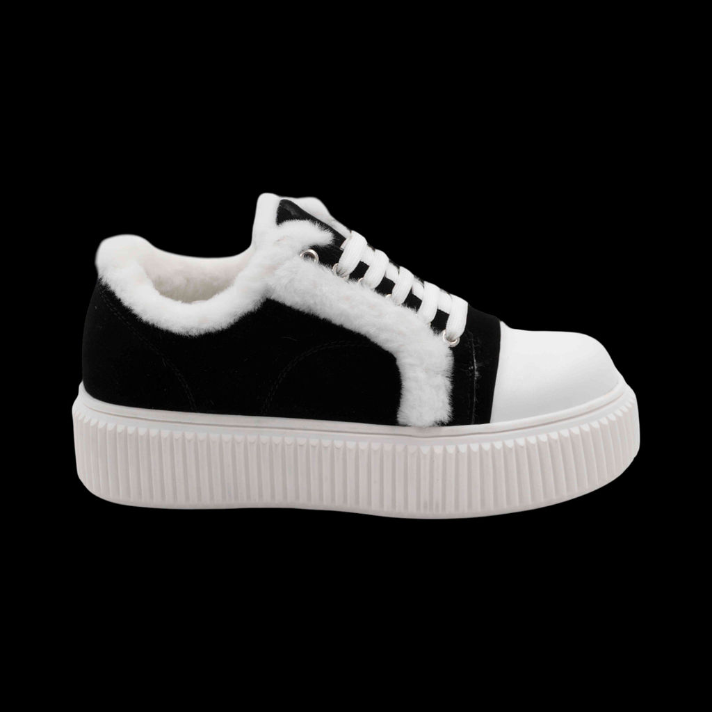 Кроссовки из натуральной кожи на меху А44-1 черные