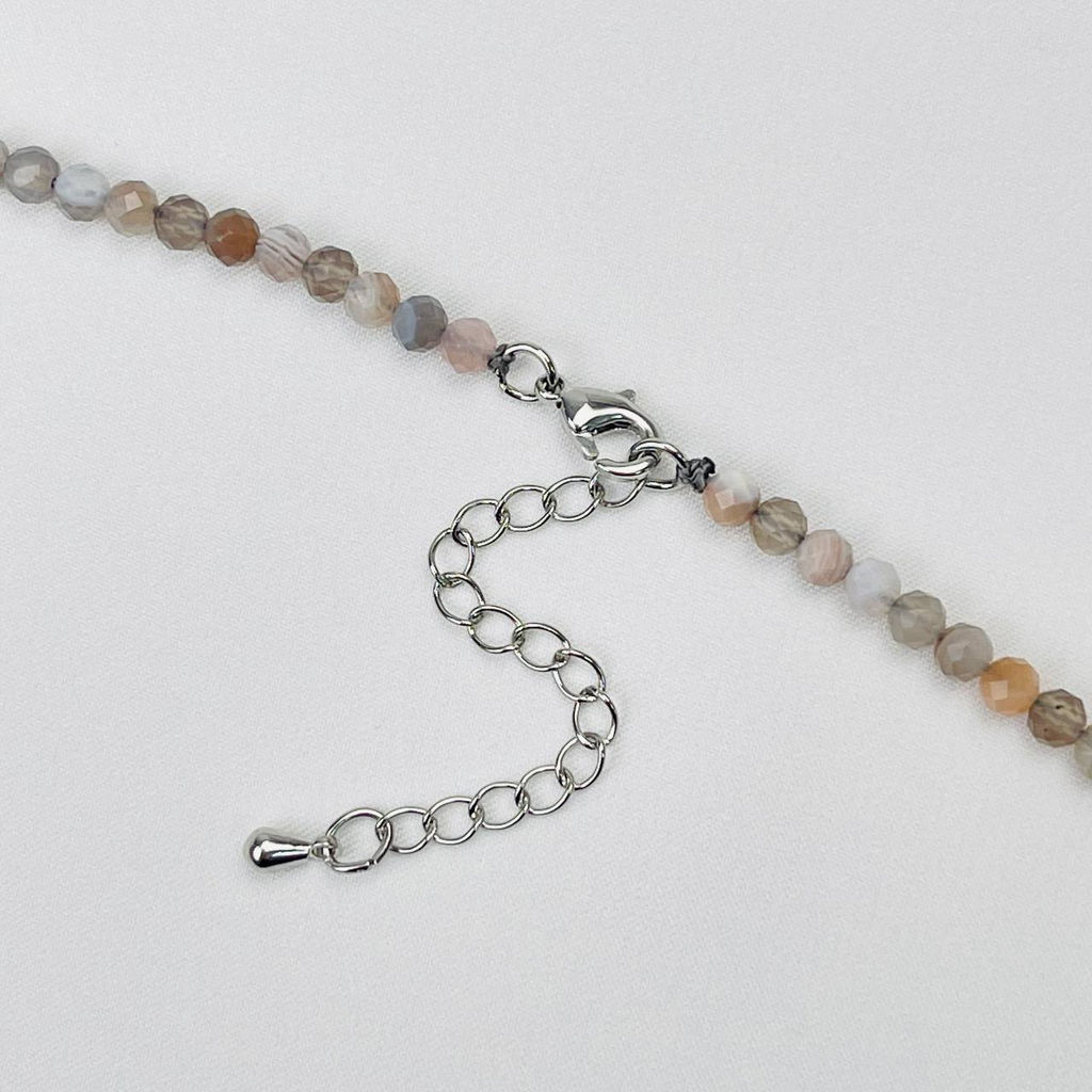 Колье из ботсванского Агата - Радуга самоцветов фото 3