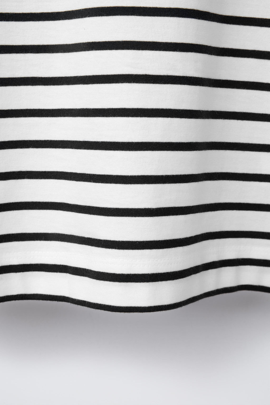 STRIPED T-SHIRT WITH TAB - Zara фото 4