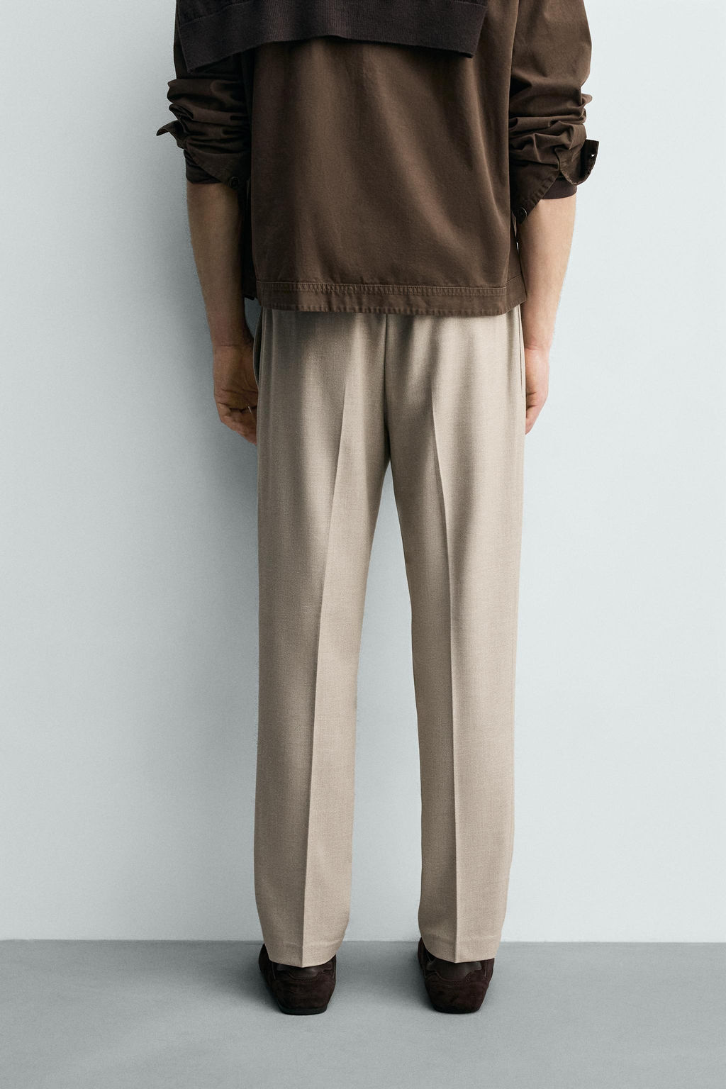 PANTAL?N CINTURA JOGGER CONFORT / Beige vigor?