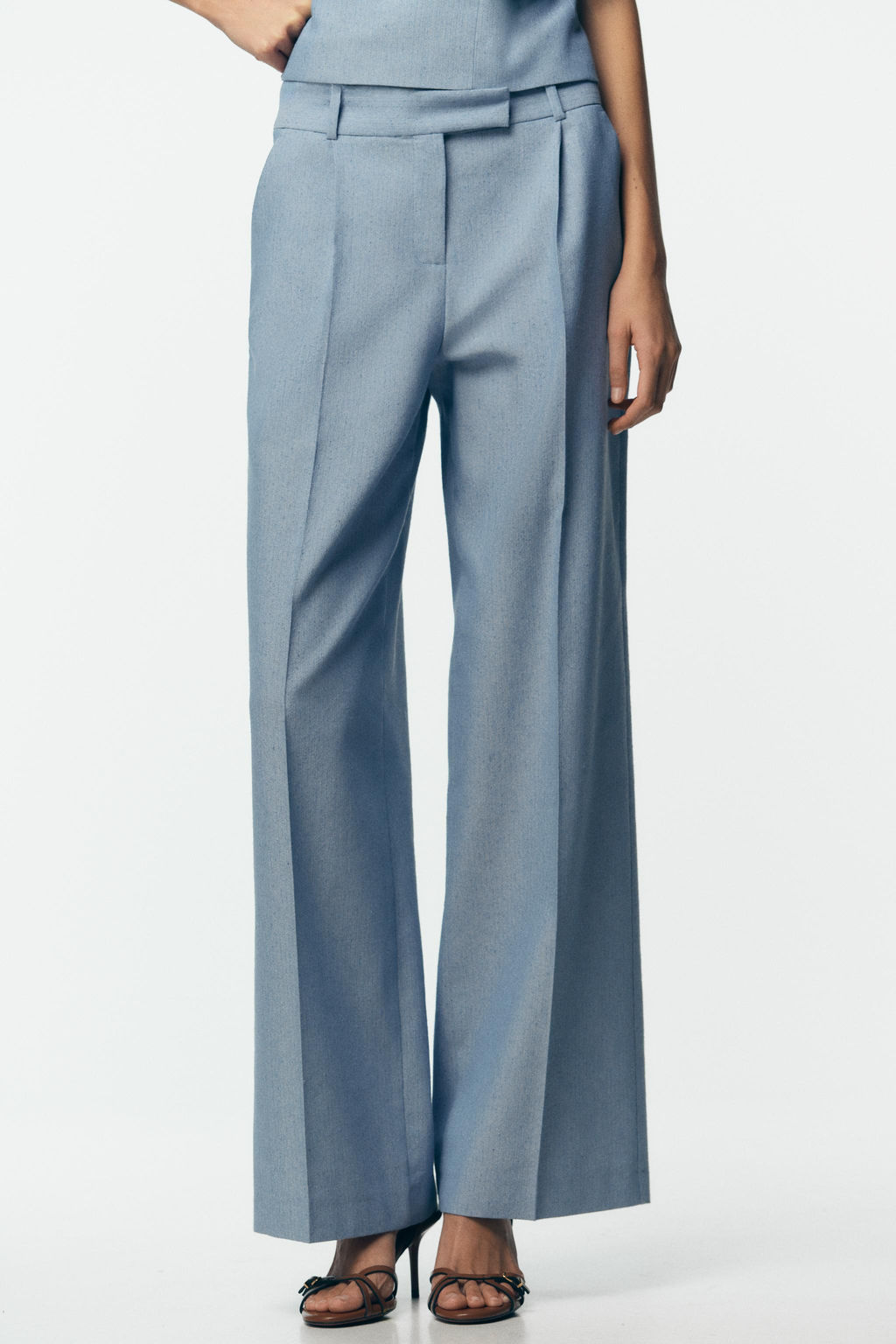 STRAIGHT-LEG TROUSERS WITH DARTS - Zara фото 2