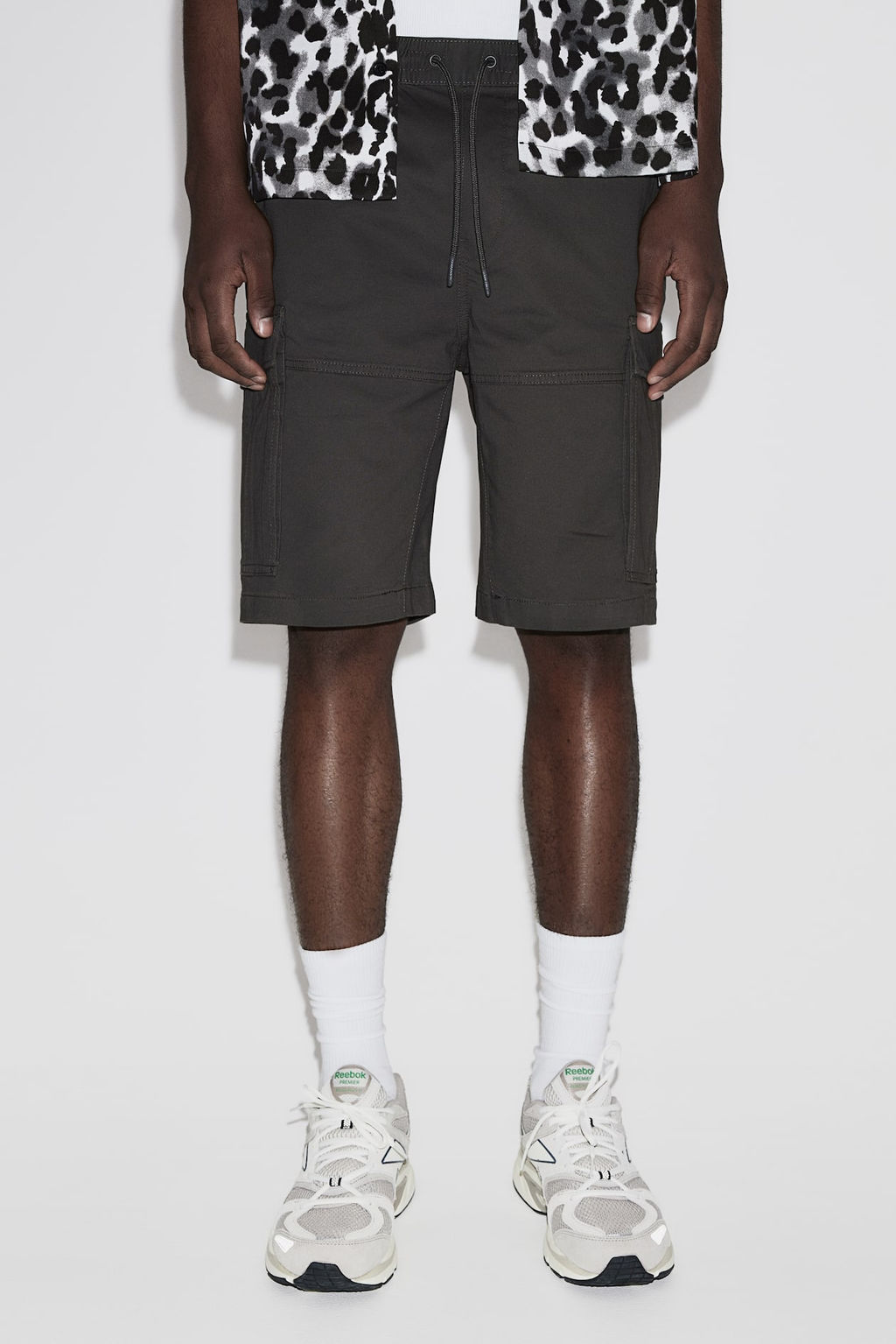 Bermudas cargo de sarga Regular Fit - H&m фото 2