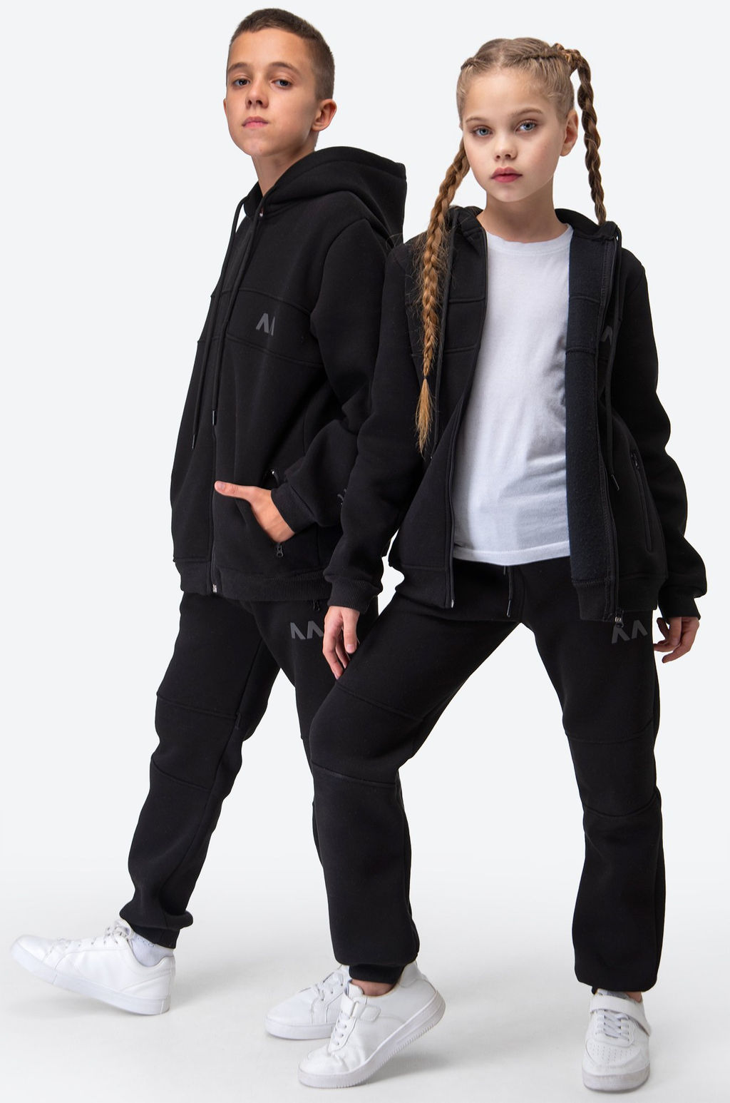 Теплый детский костюм из футера трехнитки с начесом Happyfox