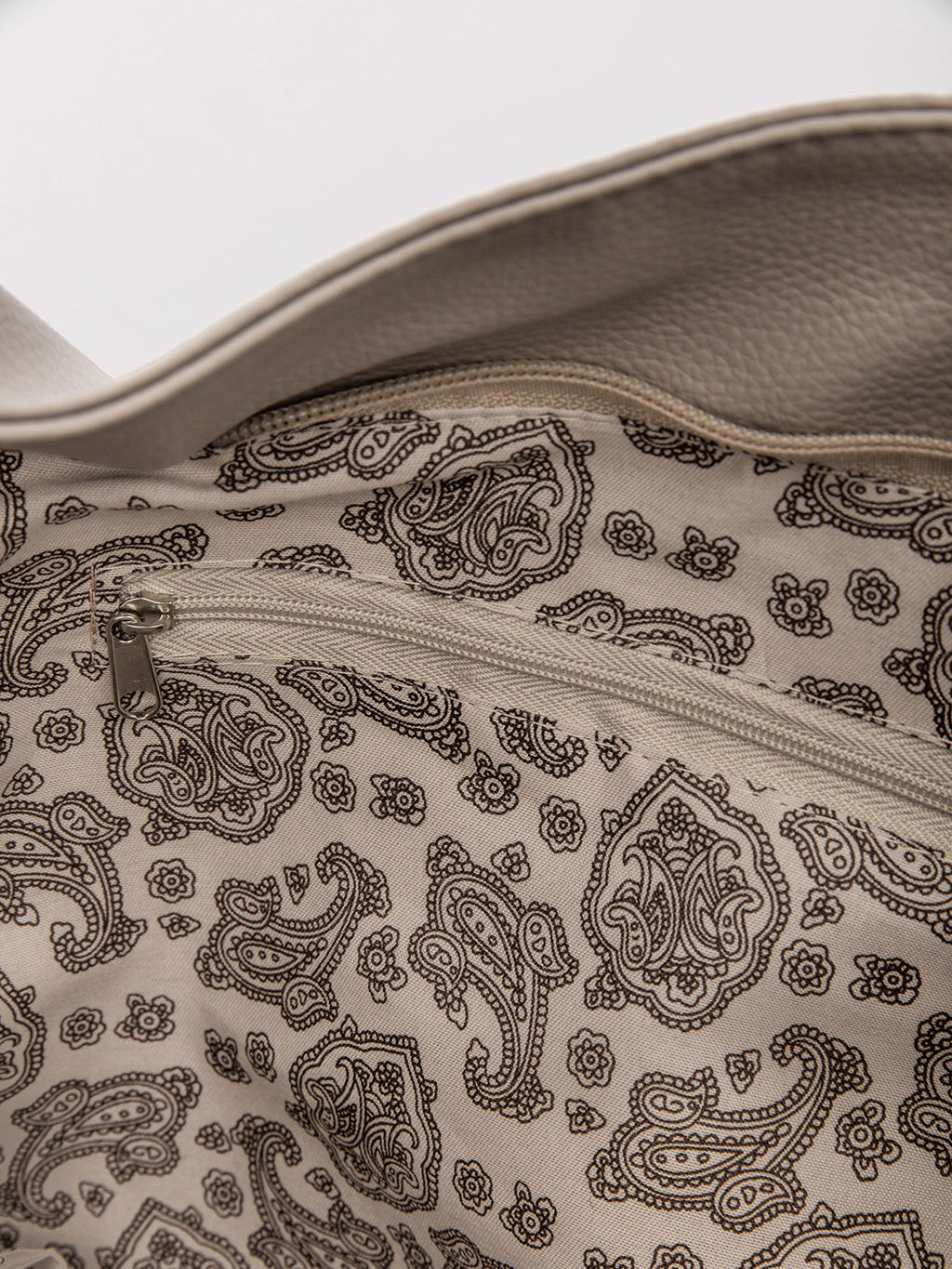 Темно-бежевый хобо S.Lavia  фото 10