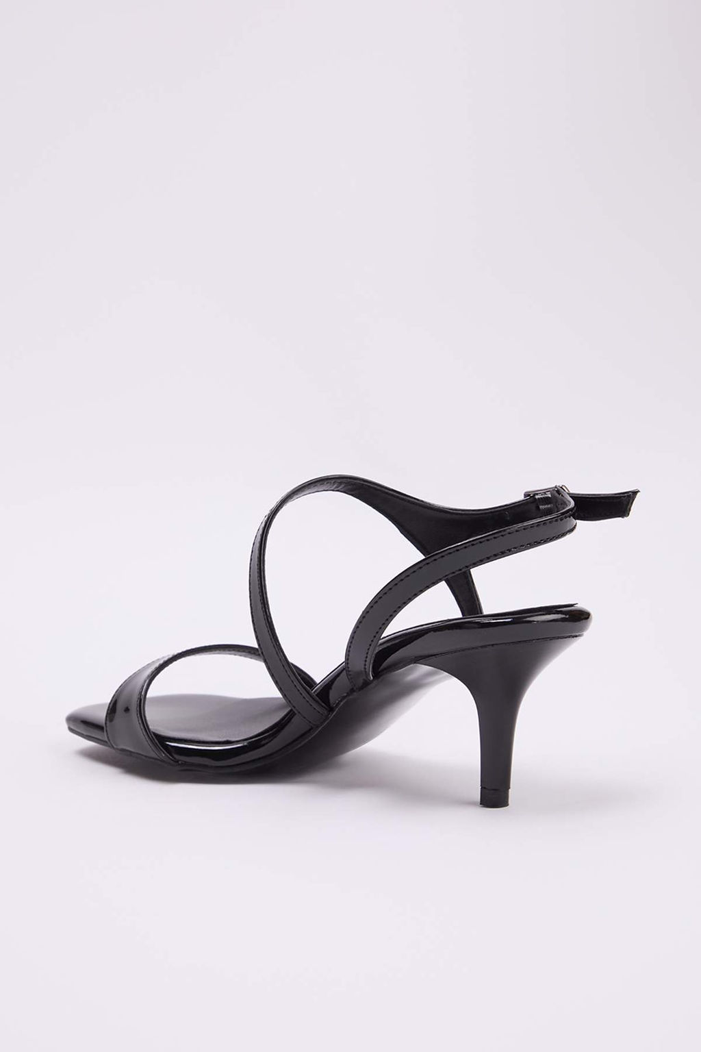 Siyah Rugan Kad?n 6,5 cm Klasik Topuklu Ayakkab? TAKSS26TO00021