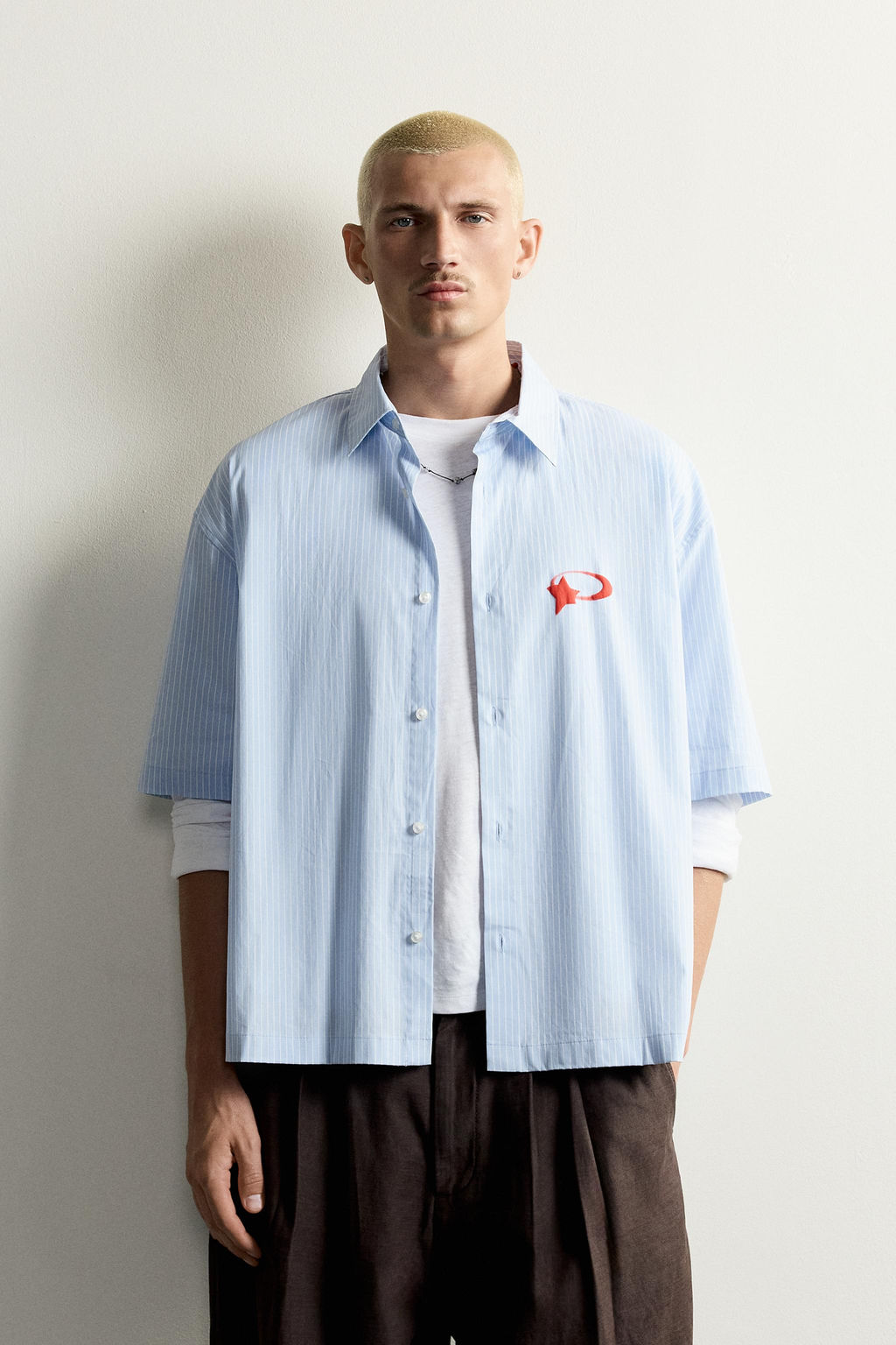 CAMISA BOXY FIT GR?FICOS ESTAMPADOS / Azul - Zara фото 2