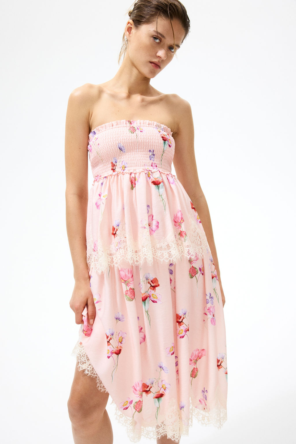 Vestido bandeau con detalles de encaje - H&m фото 2