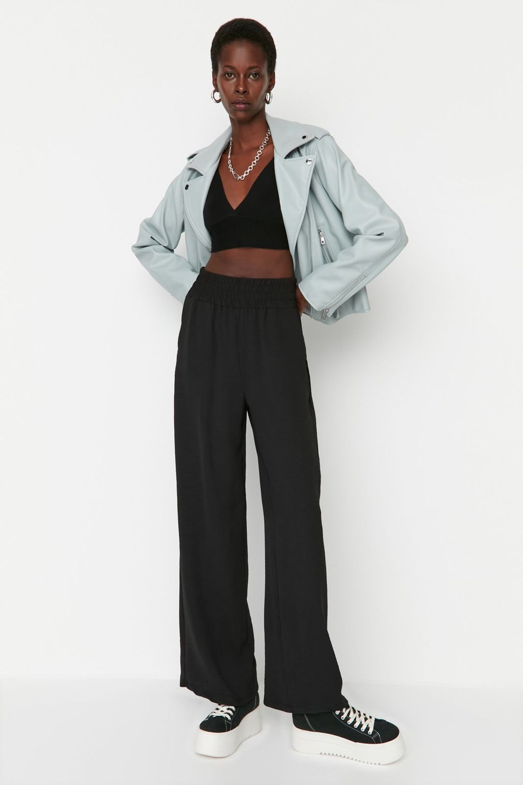 Siyah Wide Leg/Genis Paca Beli Lastikli Dokuma Pantolon TWOSS22PL00024