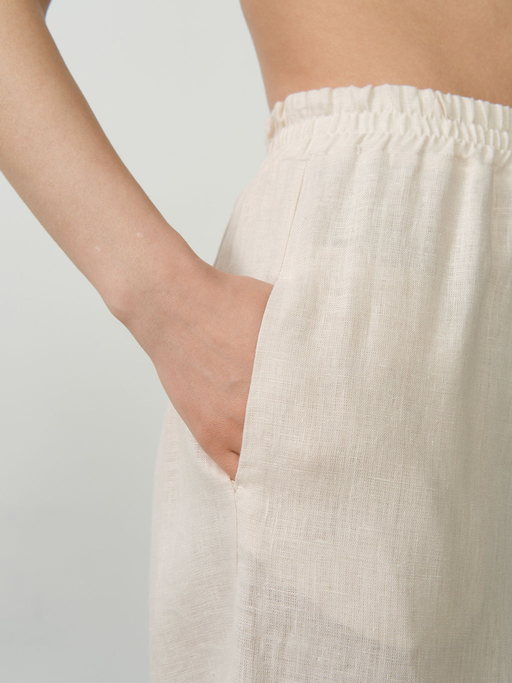 Брюки льняные 630 бежевые