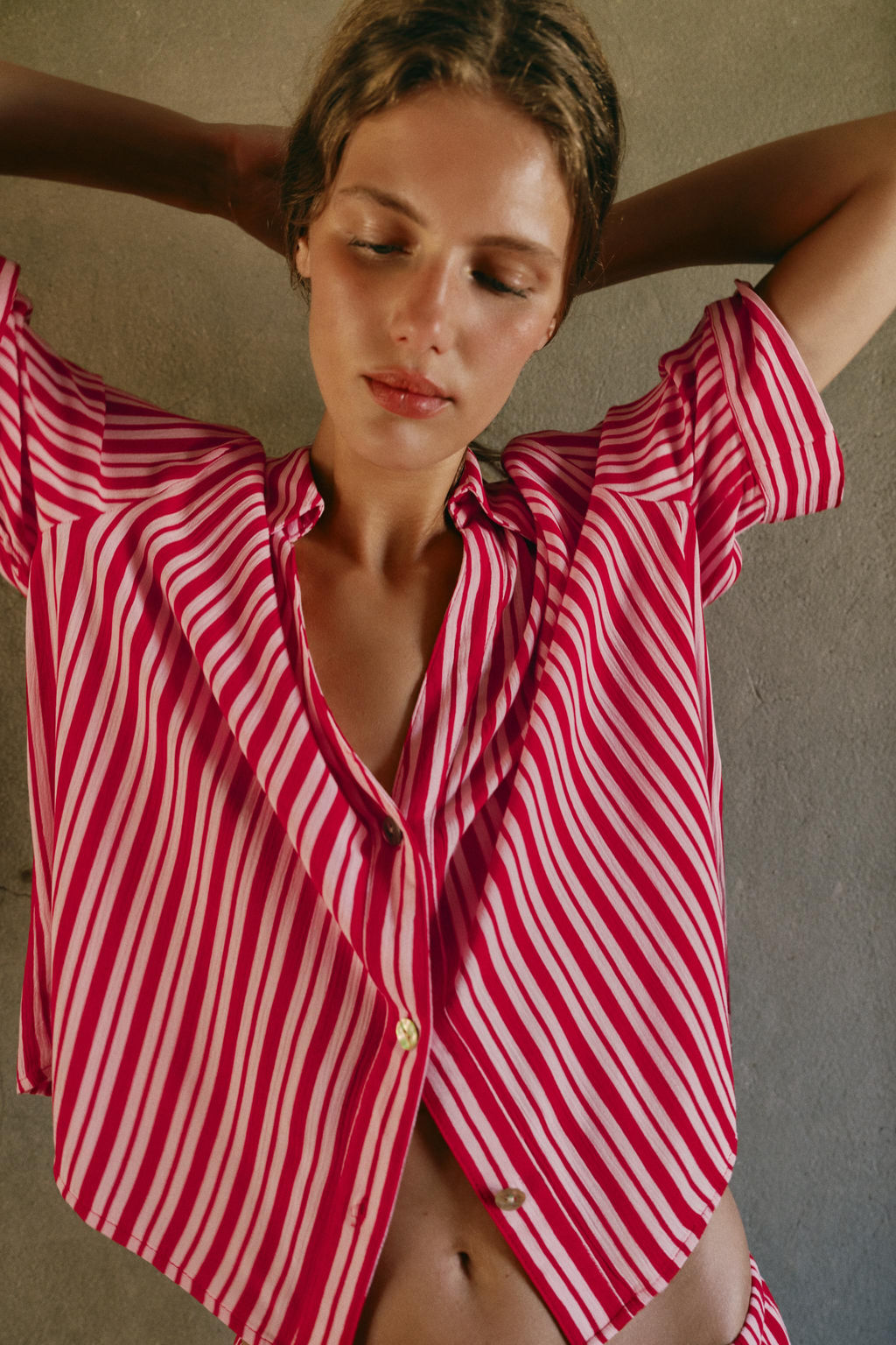 CAMISA FLUIDA RAYAS / Multicolor