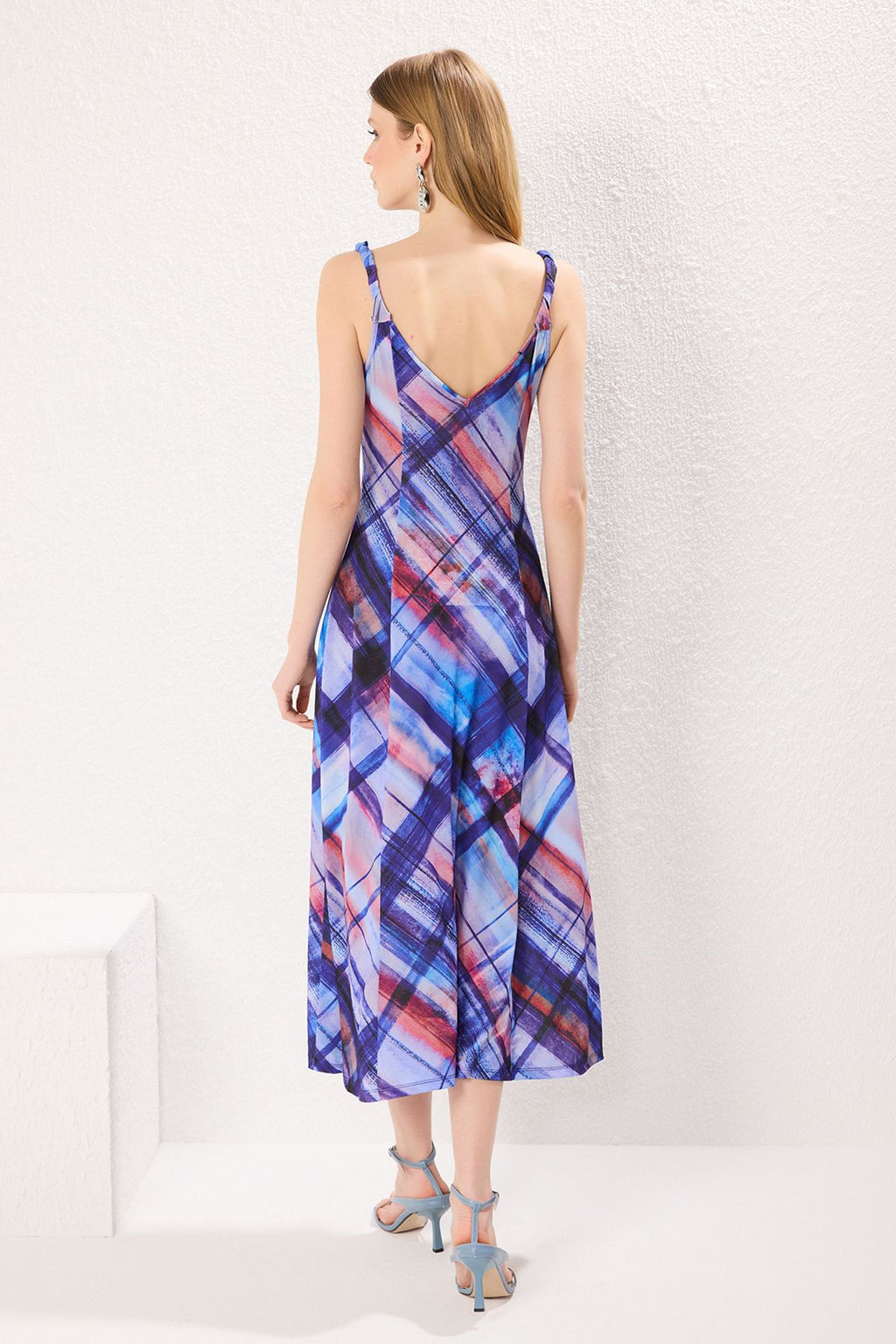 Kiremit Ask?l? V Yaka Skater/Belden Ac?lan EsnekMaxi Orme Elbise TWOSS25EL00384 - Trendyolmilla фото 8