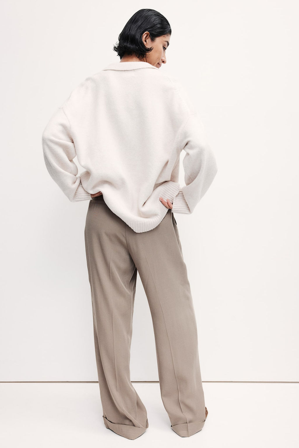 Pantalon sastre con vuelta - H&m фото 2