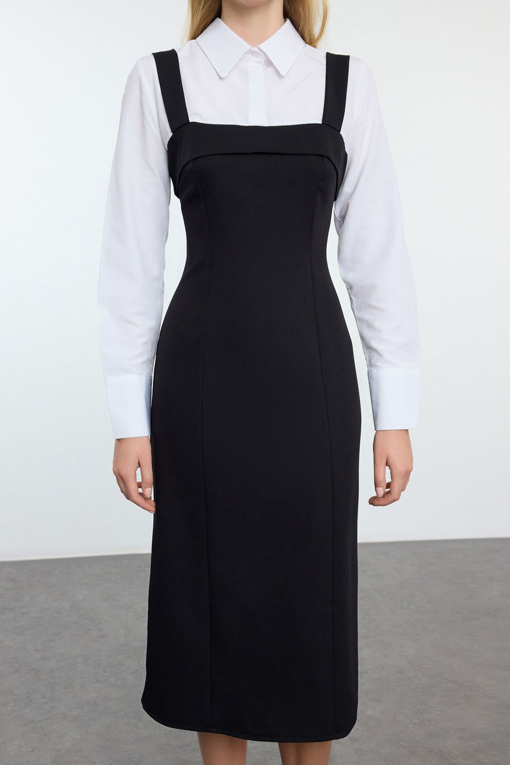 TRENDYOLMILLA Lacivert Cizgili Gomlek Detayl? Vucuda Oturan Mini Dokuma Elbise TWOAW25EL00423 фото 3