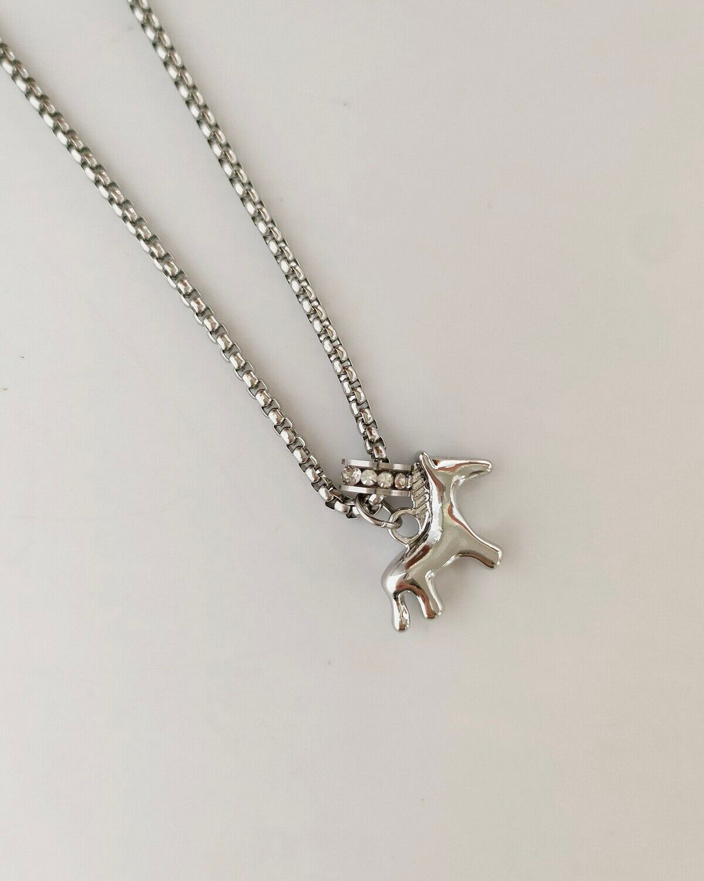Подвеска на цепочке Лошадка