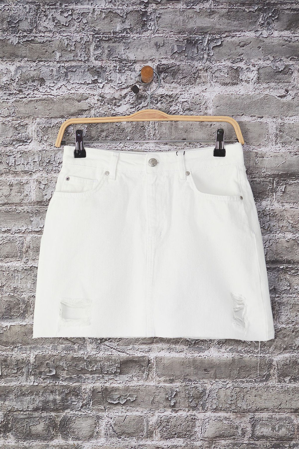 TRENDYOLMILLA Beyaz Y?rt?k Detayl? Pacas? Kesikli Yuksek Bel Mini Denim Etek TWOSS25ET00132  фото 5