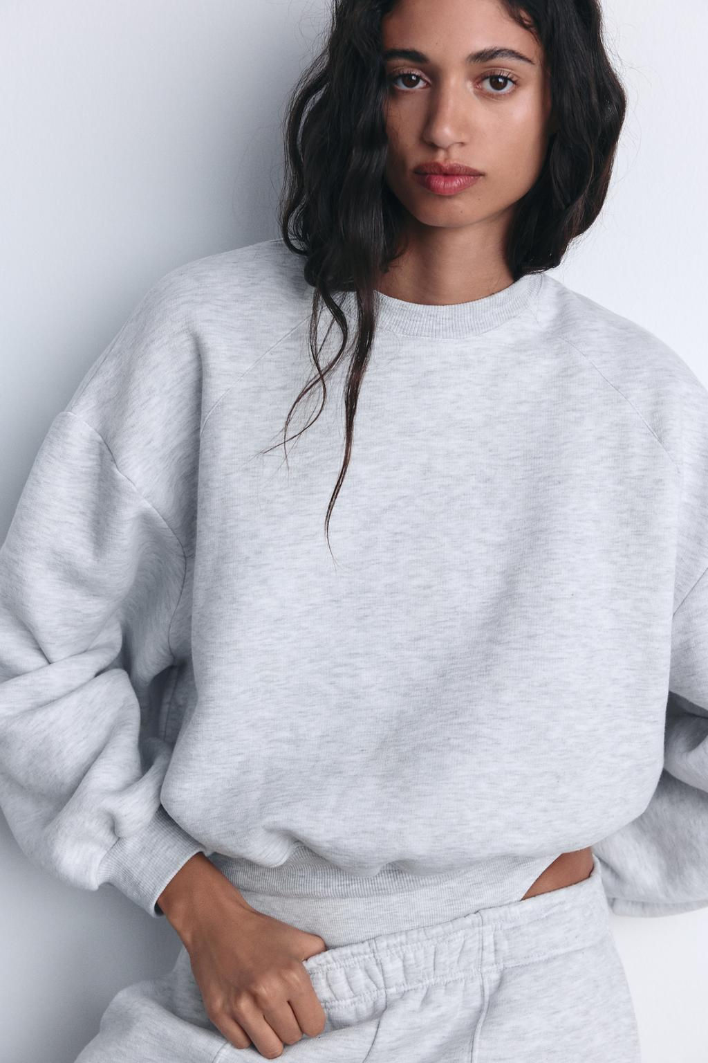 BASIC PLUSH SWEATSHIRT - Zara фото 42