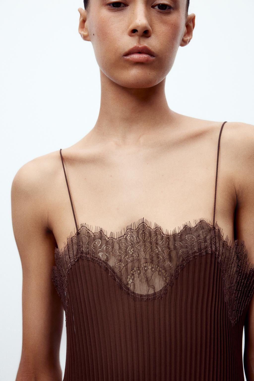 LACE DETAIL PLEATED DRESS - Zara фото 3