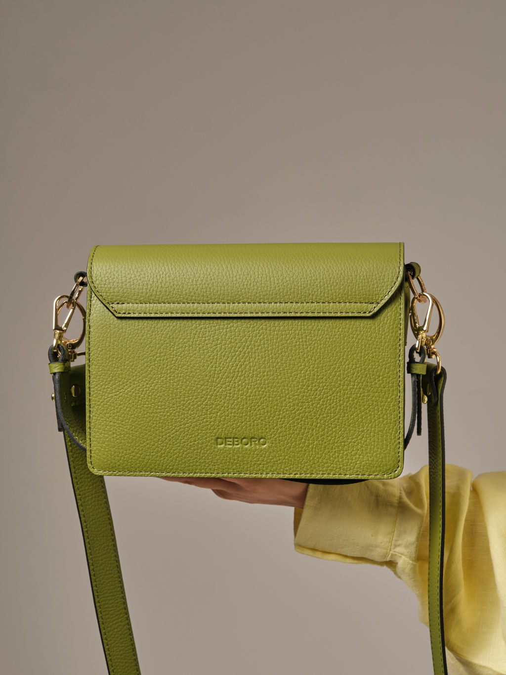 Сумка через плечо Deboro 30574 зеленый бамбук