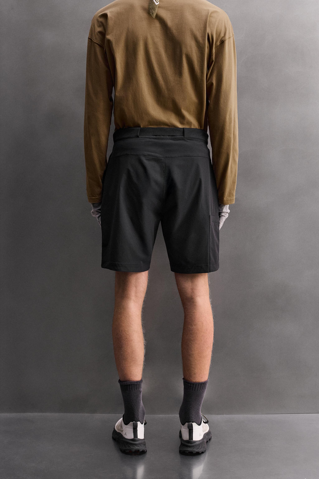 BERMUDA T?CNICA CARGO / Negro - Zara фото 3