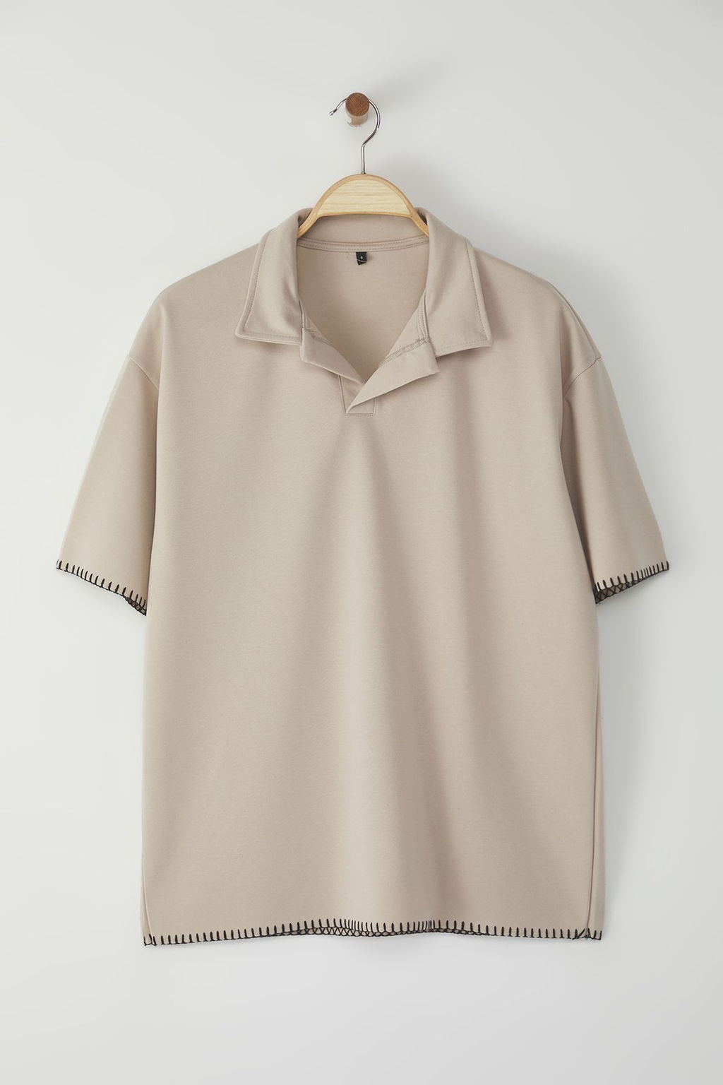 TRENDYOL MAN Limited Edition Tas Oversize/Genis Kesim Kontrast Dikis Detayl? Polo Yaka T-shirt TMNSS25PO00009 - Trendyolmilla фото 3