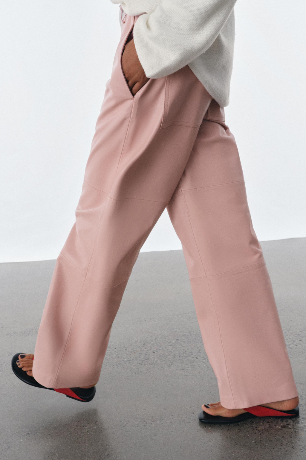 PANTAL?N PIEL 100% ZW COLLECTION LIMITED EDITION / Rosa - Zara фото 6