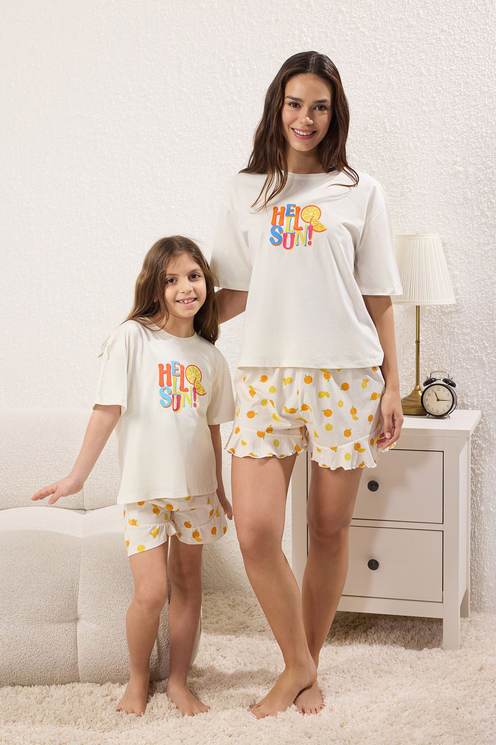 Ekru K?z Cocuk %100 Pamuk Slogan Bask?l? K?sa Kol Mini Me/Anne-K?z Orme Pijama Tak?m? TKDSS2500026