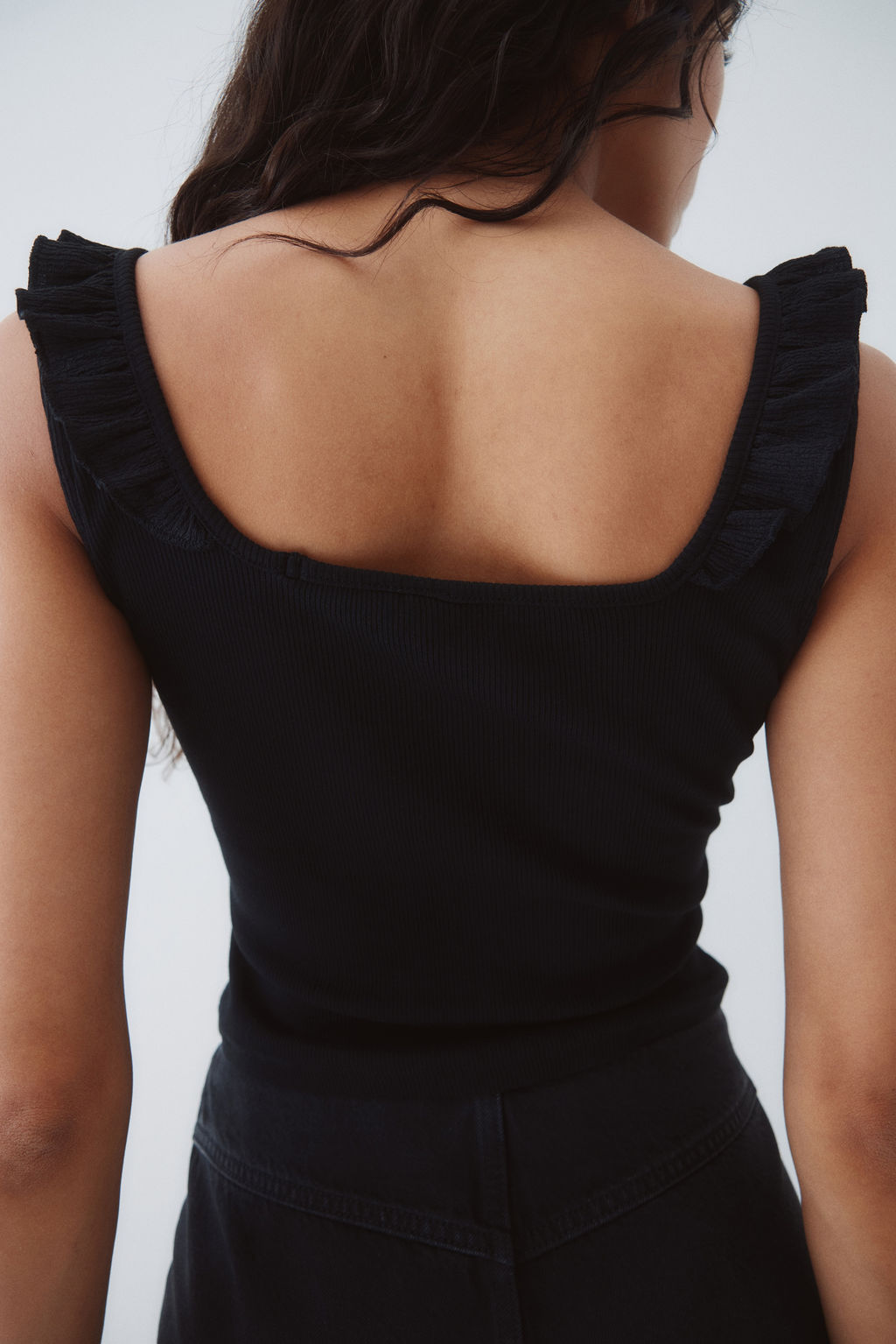 Top con ribete de volantes - H&m фото 7