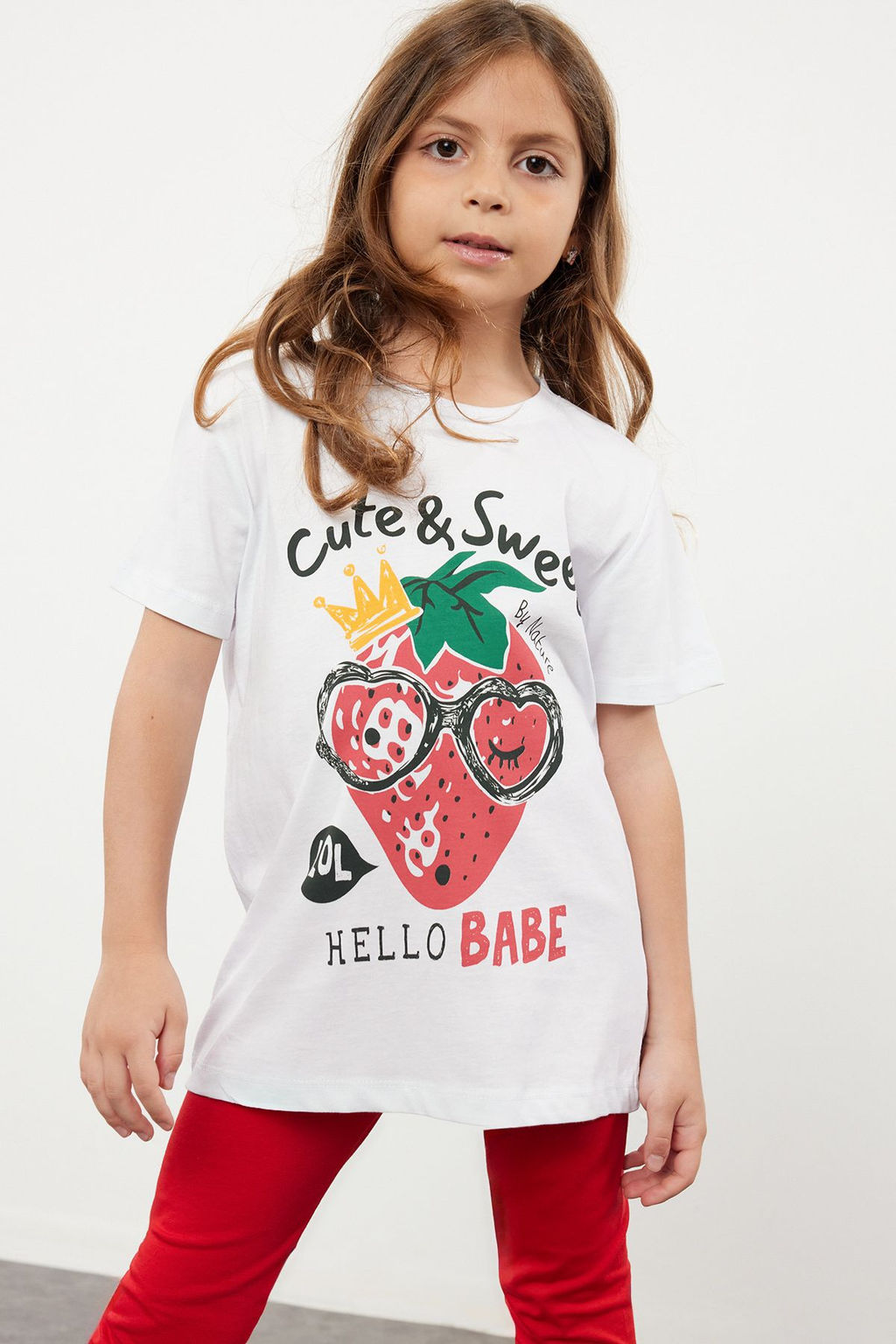 Beyaz K?z Cocuk %100 Pamuk Cilek Desenli Regular/Normal Kal?p K?sa Kol Orme T-Shirt TKDSS24TS00043 - Trendyolmilla фото 2