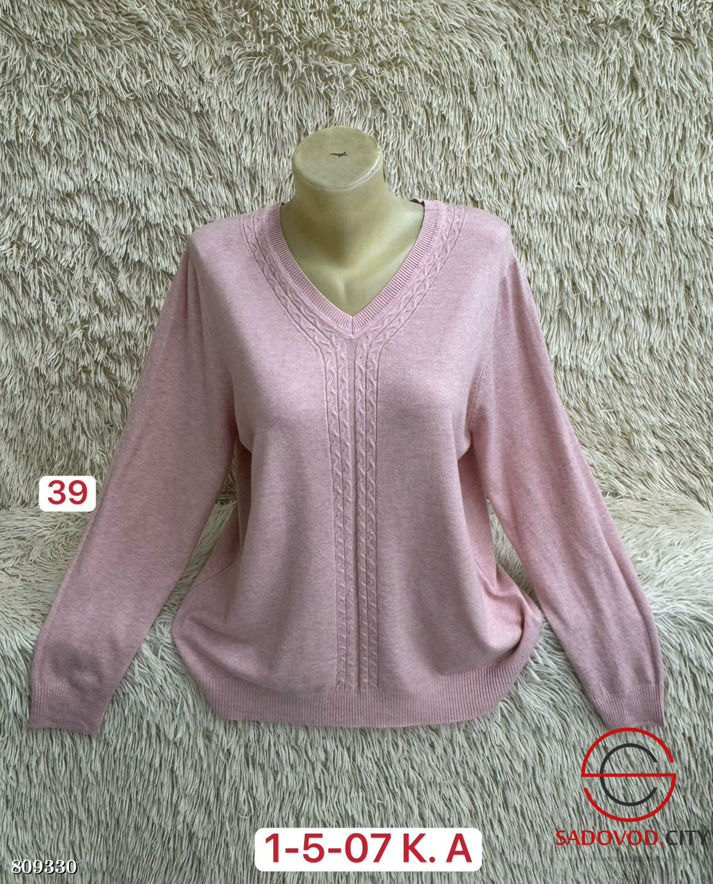 Свитер женский с v-вырезом - Bruno фото 6