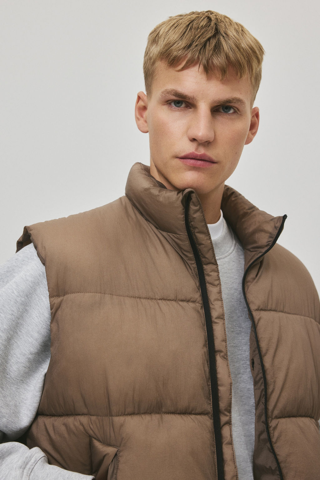 Chaleco acolchado repelente al agua Regular Fit - H&m фото 4