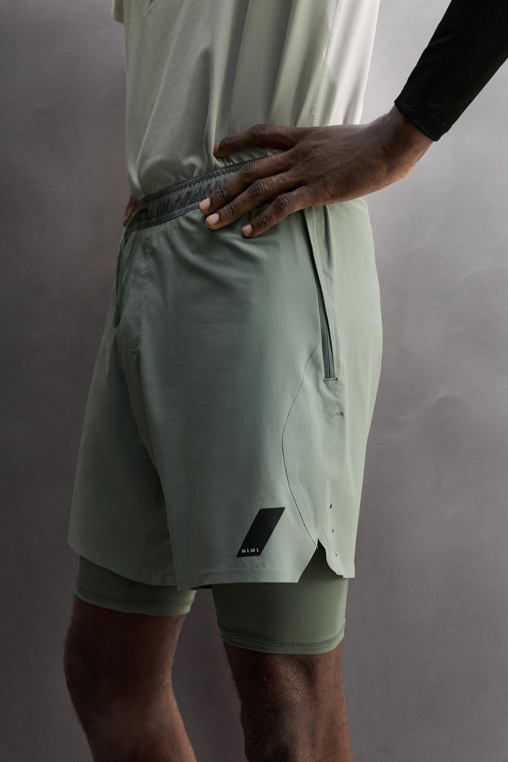 PANTALONES CORTOS ENTRENAMIENTO 2 EN 1 B?SICOS / verde lavado