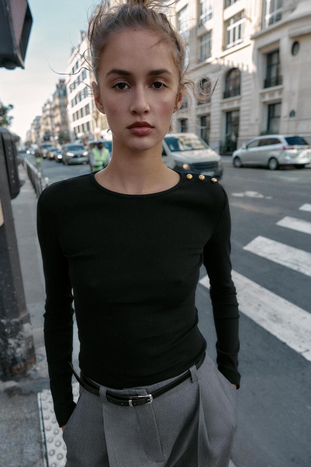 RIBBED T-SHIRT WITH BUTTONS - Zara фото 2