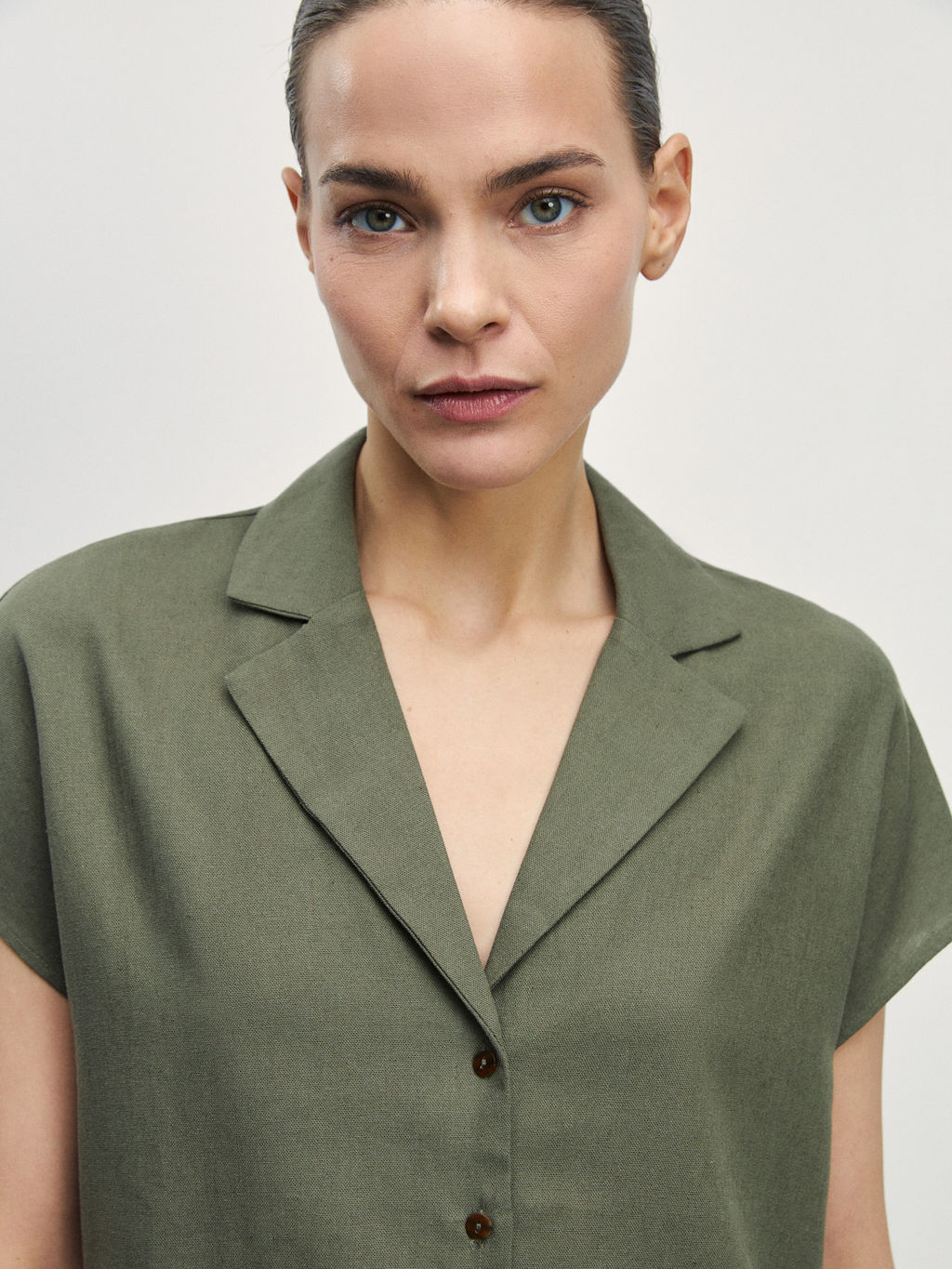 Блузка изо льна с английским воротником / Zarina  фото 6