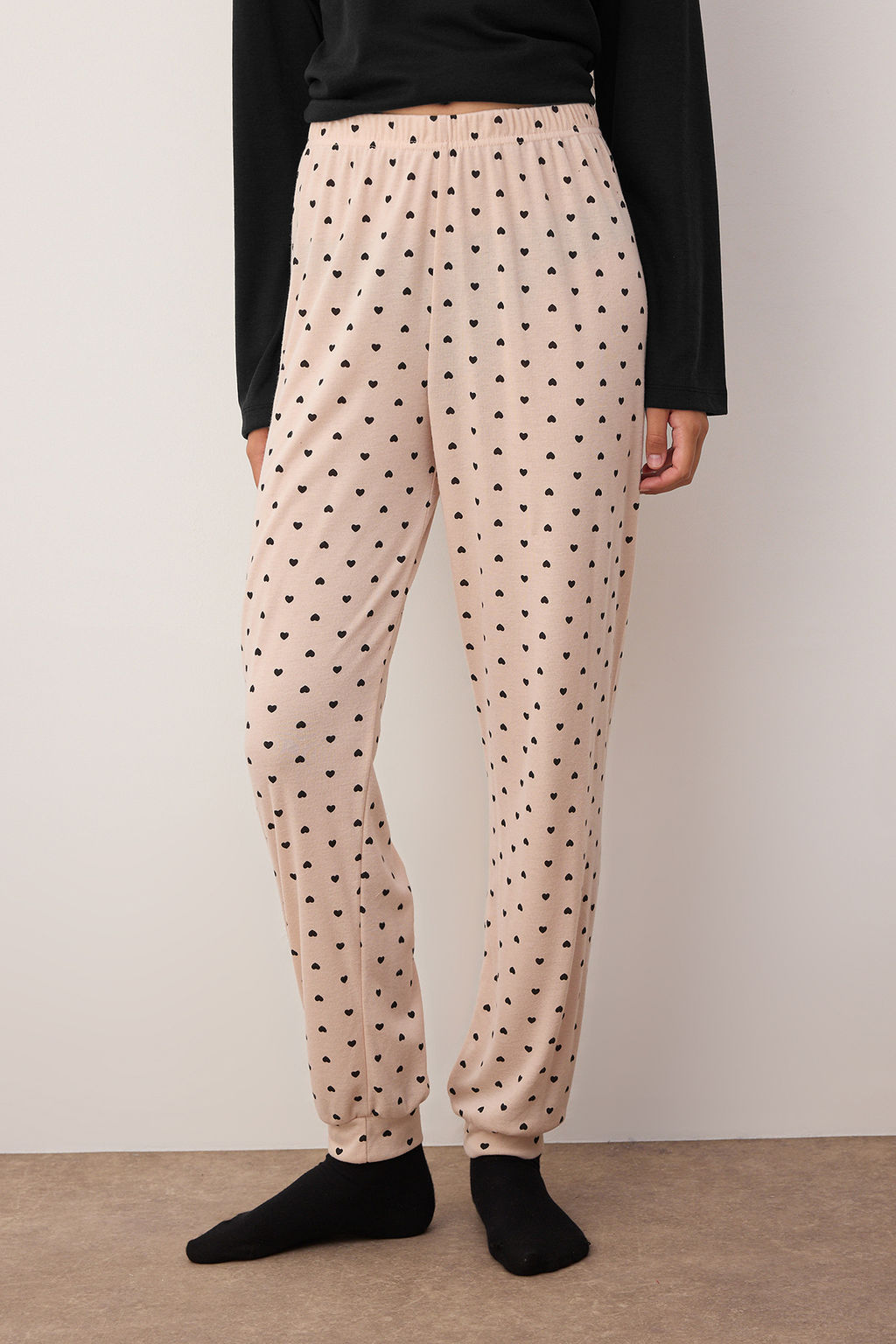 Siyah-Krem Kalpli Yumusak Tuse K?sl?k Orme Pijama Tak?m? THMAW26PT00020 - Trendyolmilla фото 9