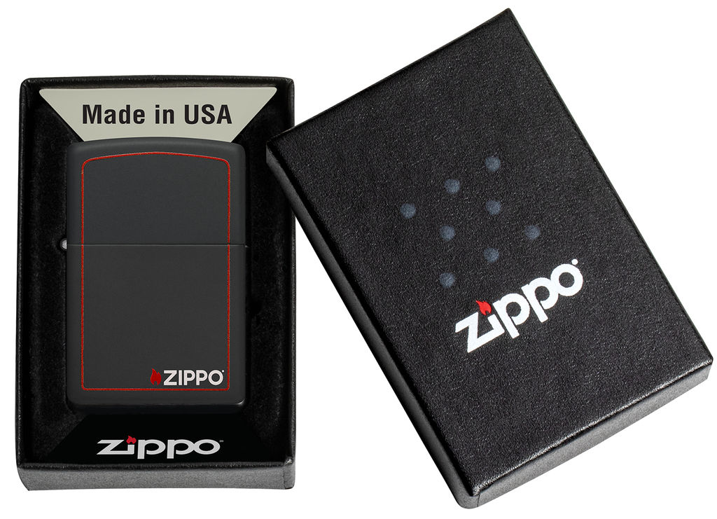Зажигалка ZIPPO с фирменным логотипом и красной окантовкой с черным матовым покрытием | Black Matte 218ZB