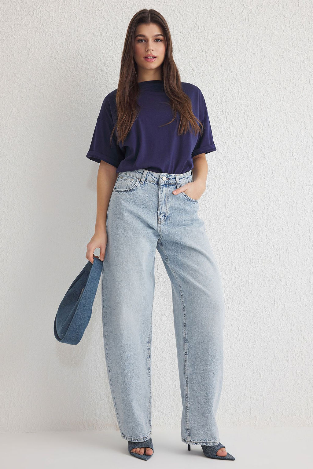 Ac?k Mavi Normal Bel Loose Baggy Jeans TWOSS25JE00063