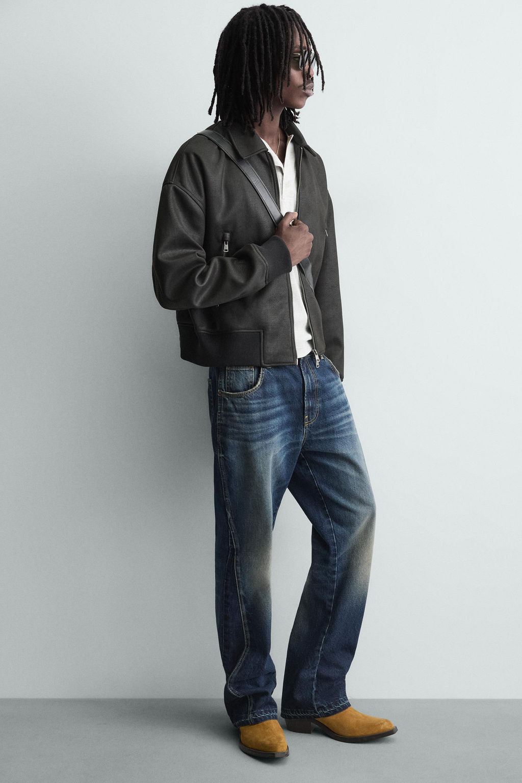 LEATHER EFFECT BOMBER JACKET - Zara фото 13