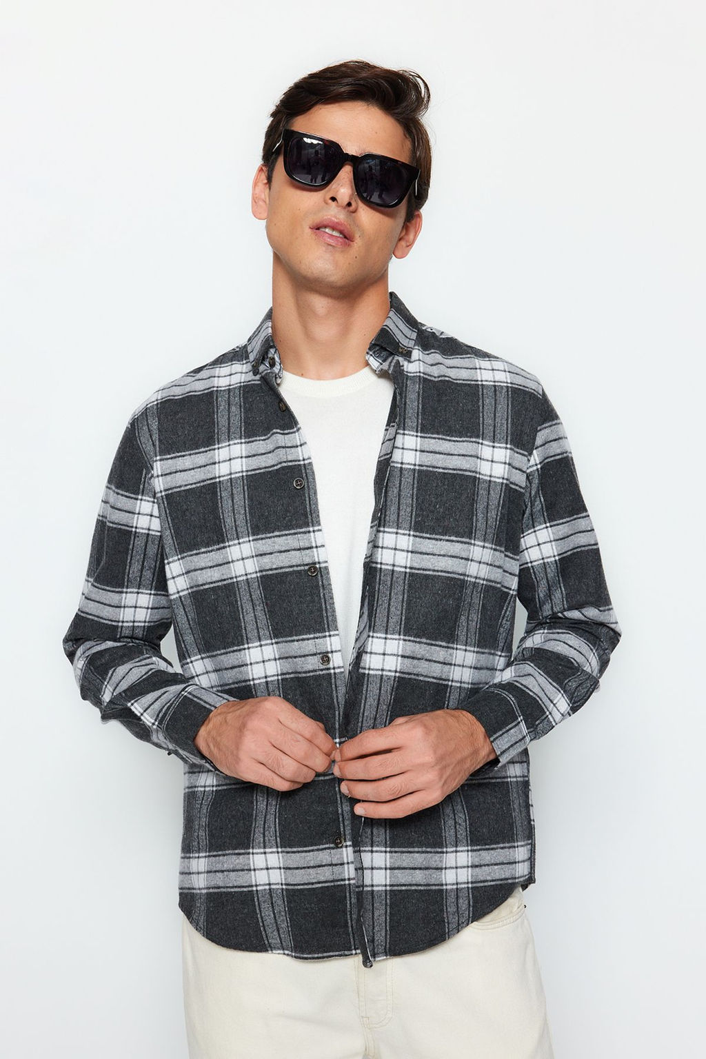 TRENDYOL MAN Lacivert Slim Fit Dugmeli Yaka K?sl?k Oduncu Kareli Gomlek TMNAW21GO0611 - Trendyolmilla фото 2