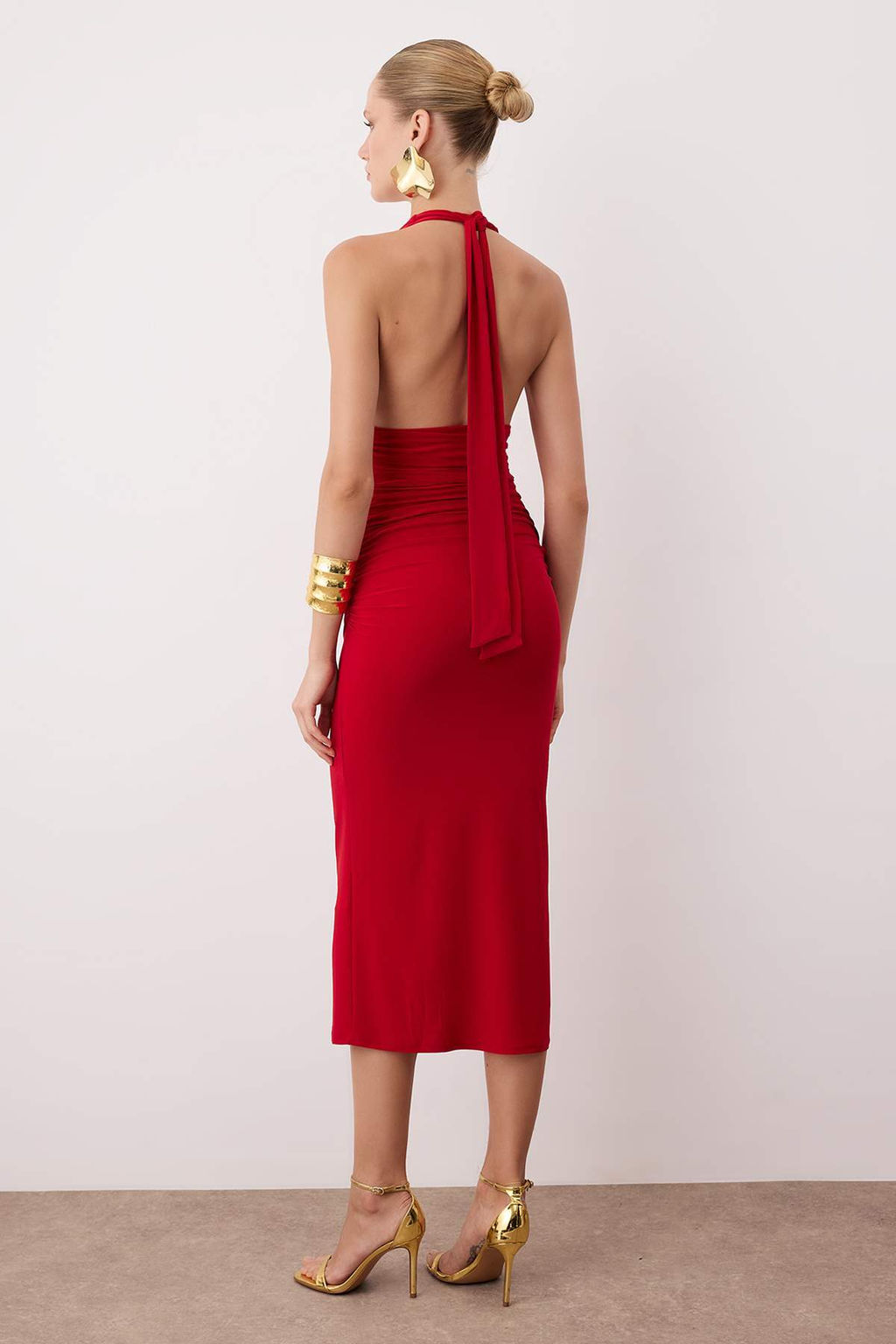 K?rm?z? Aksesuar Detayl? Orme Midi S?k Elbise TPRAW26EL00076 - Trendyolmilla фото 4