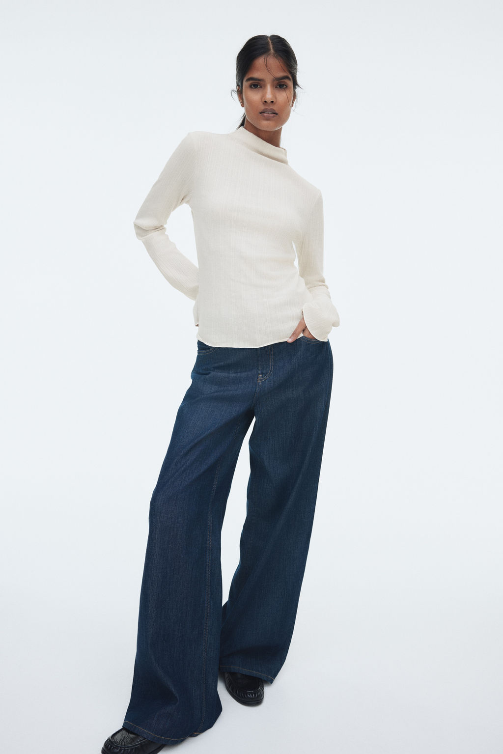 Top de canal? con cuello perkins - H&m фото 6