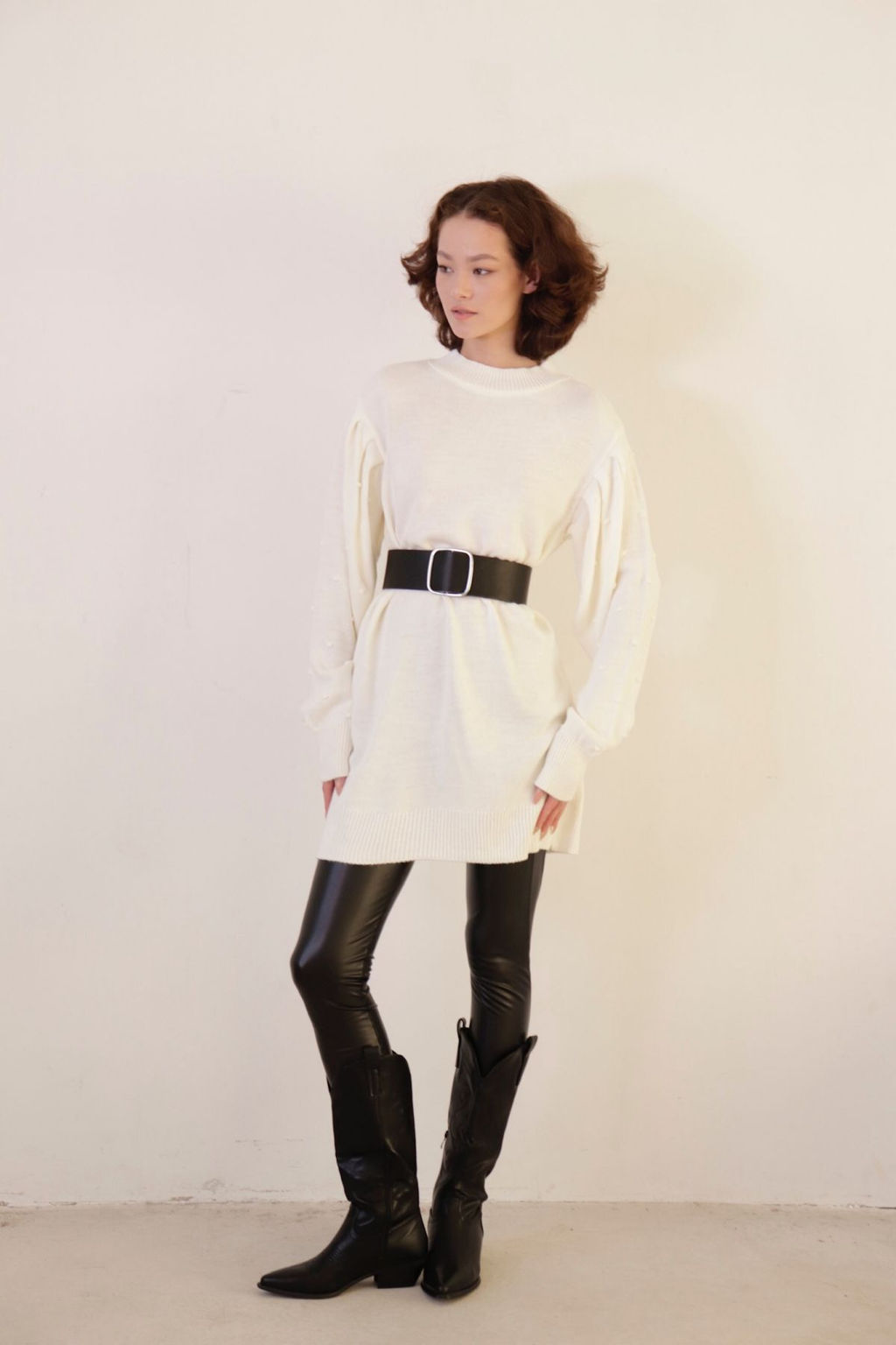 10670 Джемпер-туника с объёмными рукавами белый - Martichelli фото 13