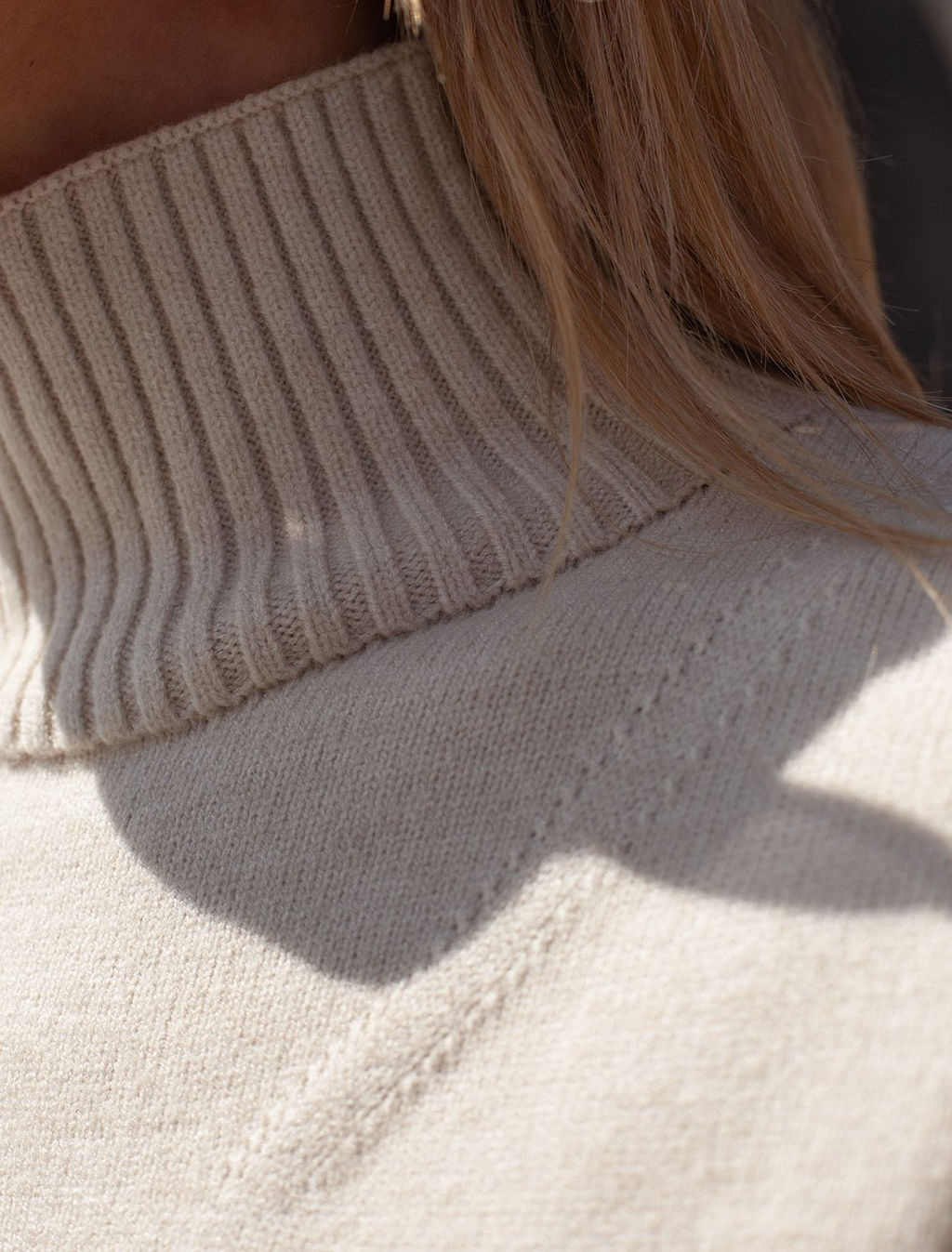 D32.046 Платье вязаное женское овсяный меланж