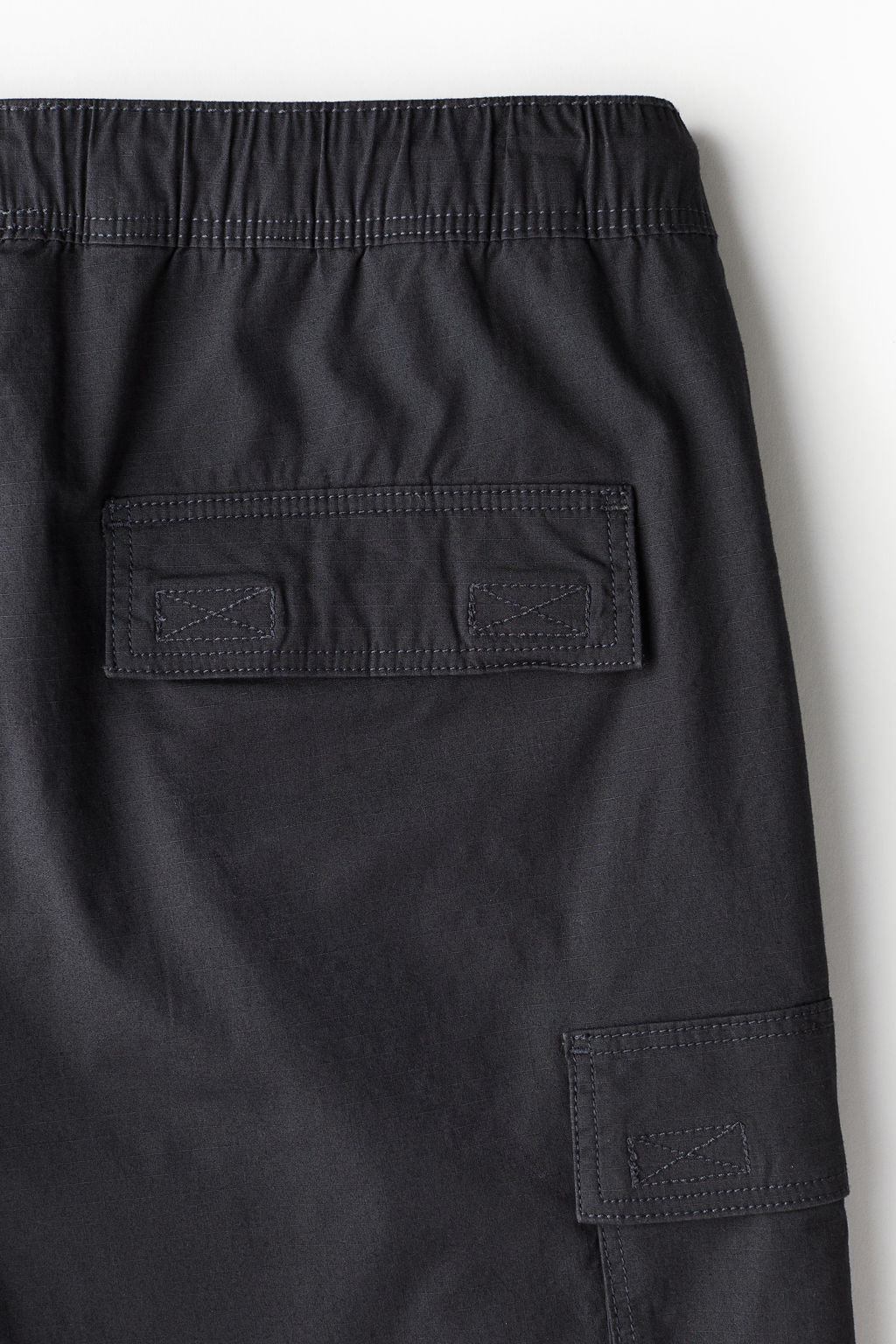 Pantal?n corto cargo Regular Fit - H&m фото 3