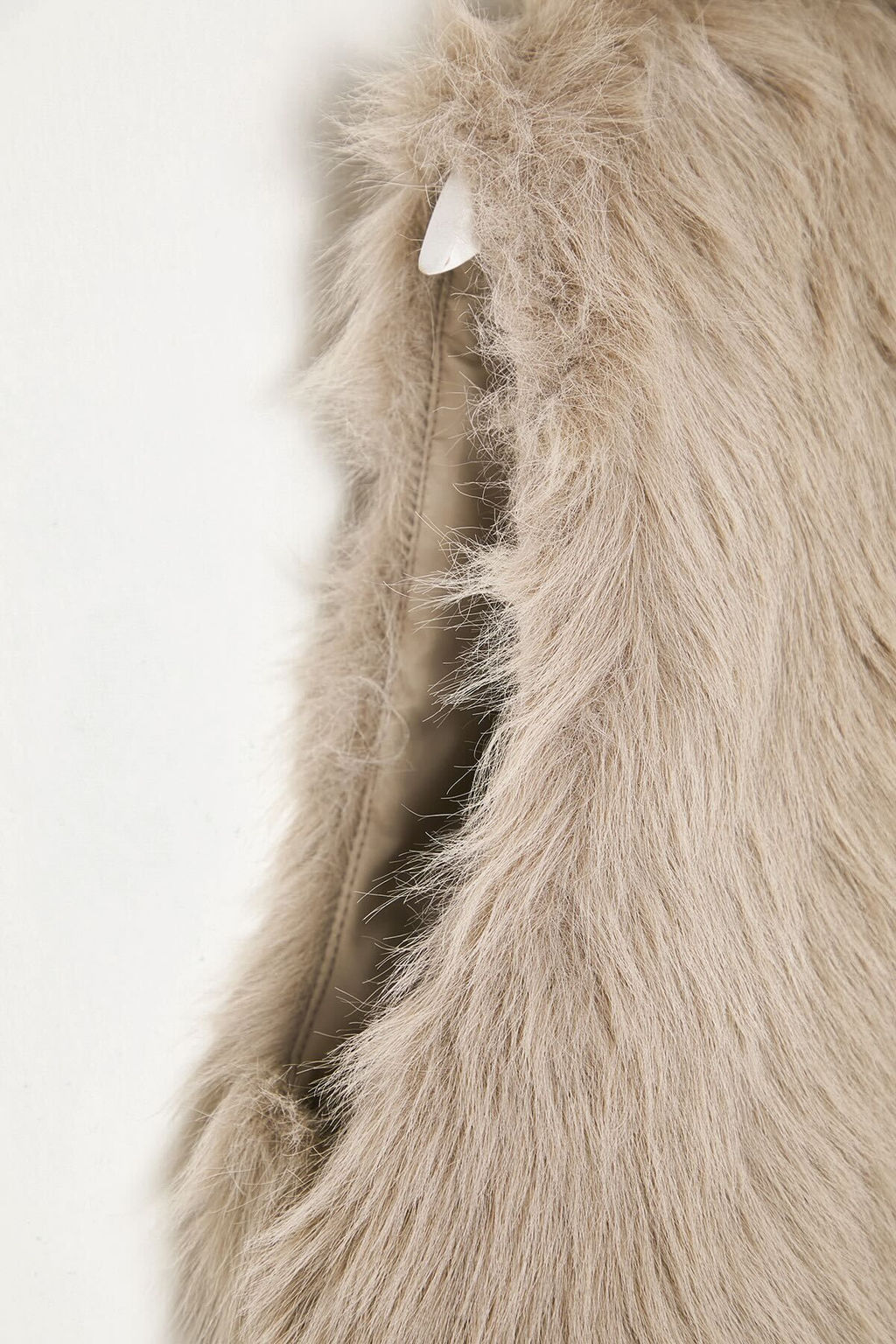 Trendyolmilla Vizon Regular Kal?p Kurk Yelek TWOAW25YE00108  фото 6