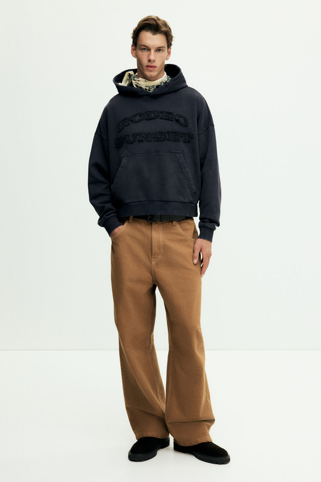 Sudadera con efecto lavado Oversized Fit - H&m фото 4