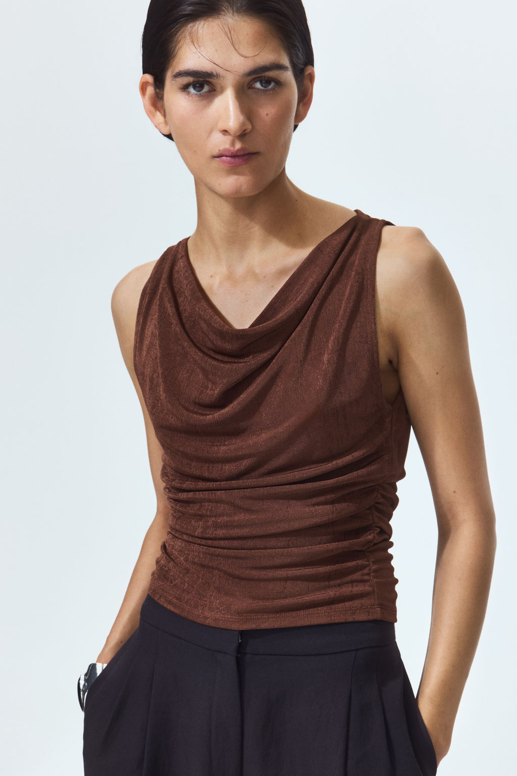 Top drapeado de punto - H&m фото 4