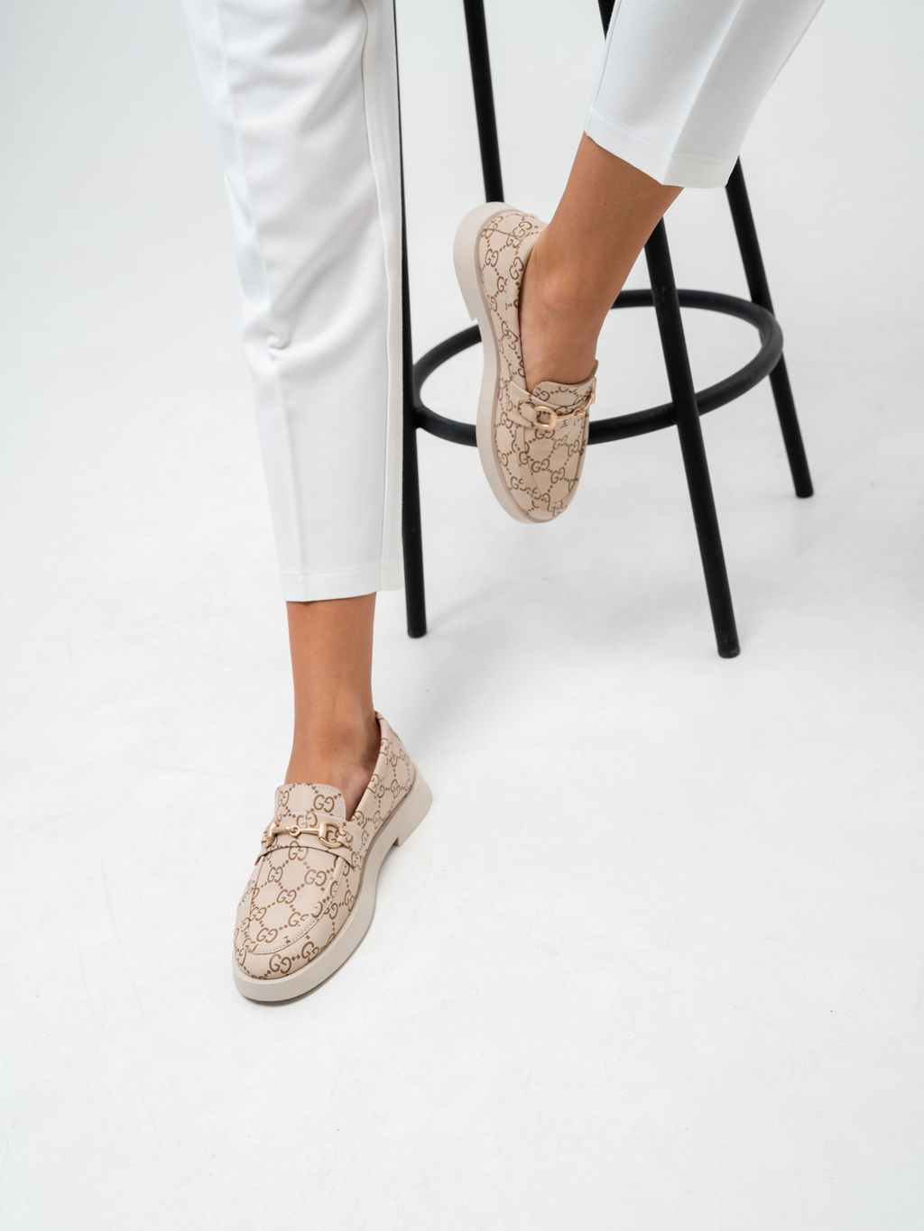 Лоферы туфли 172.1841be.Бежевый гуччи